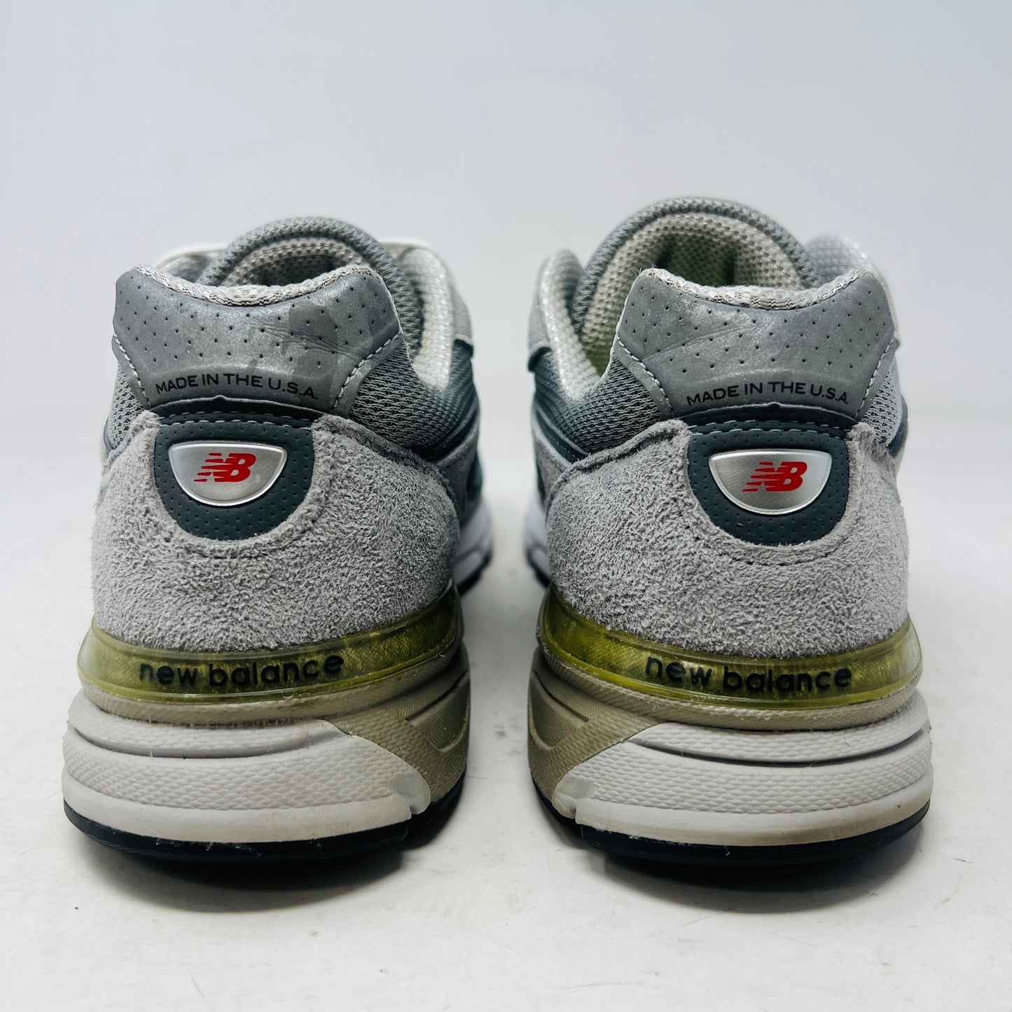 New Balance 990v4 Grey