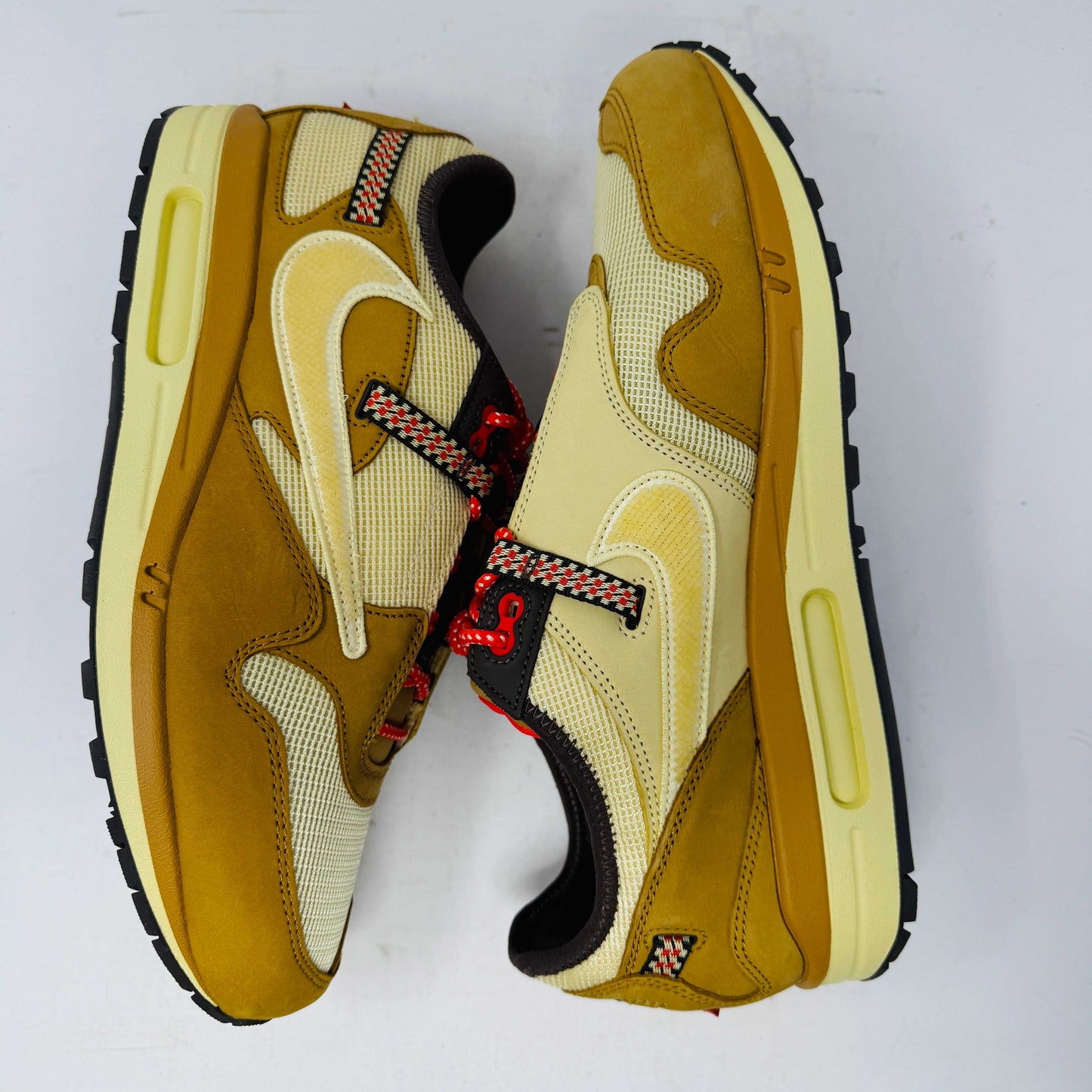 Nike Air Max 1 Travis Scott Cactus Jack Wheat Lemon Drop