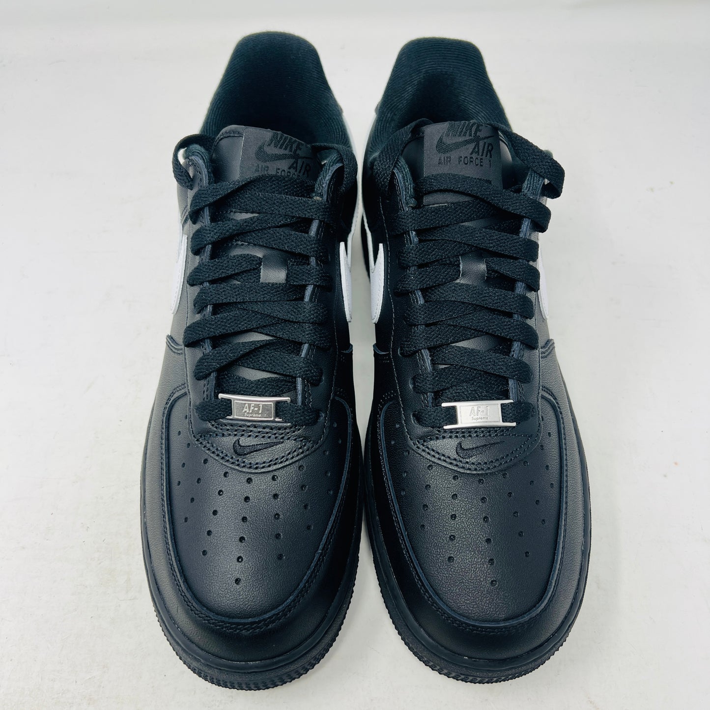 Nike Air Force 1 Low Supreme Black White