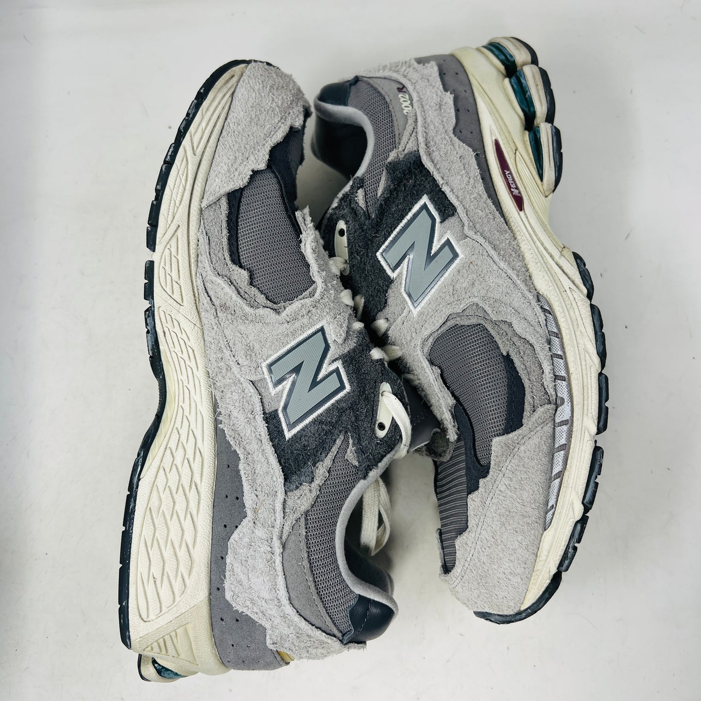 New Balance 2002R Protection Pack Rain Cloud