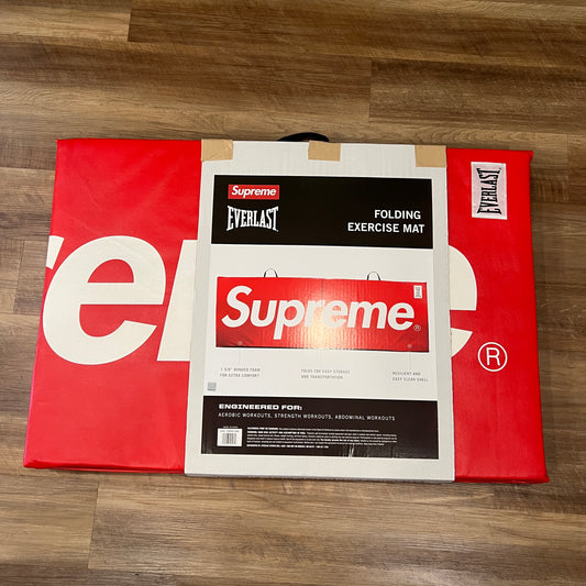 Supreme Everlast Folding Exercise Mat Red