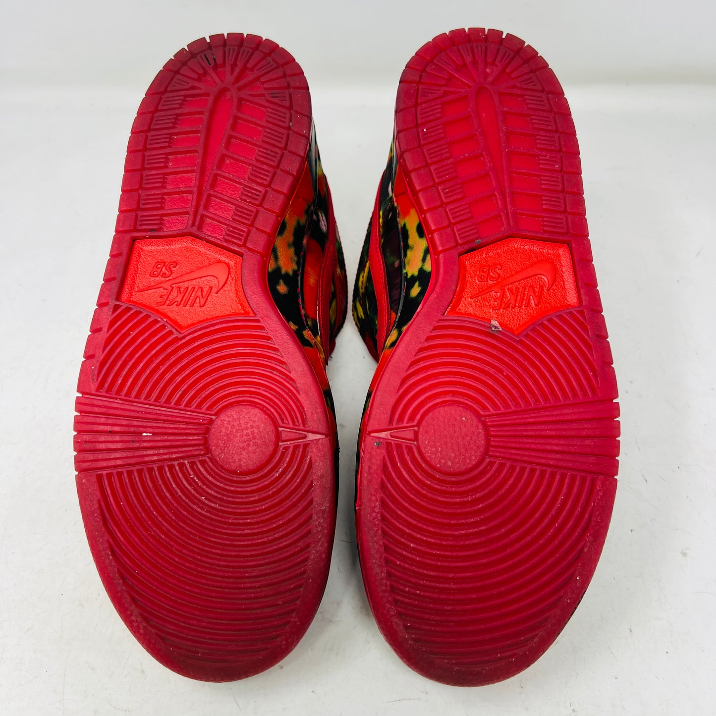 Nike SB Dunk Low The Wizard of Oz Poppy Field