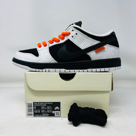 Nike SB Dunk Low TIGHTBOOTH