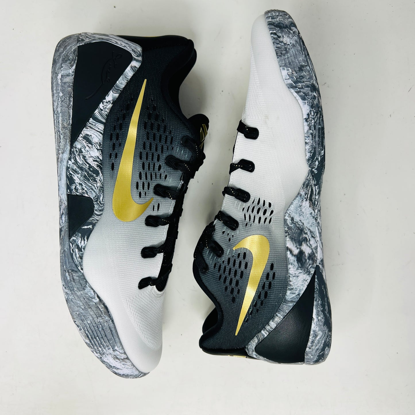 Nike Kobe 9 EM Low Mambacita