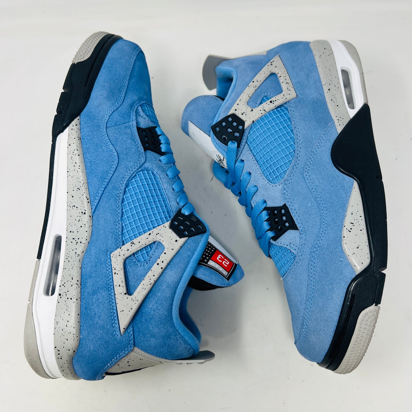Jordan 4 Retro University Blue