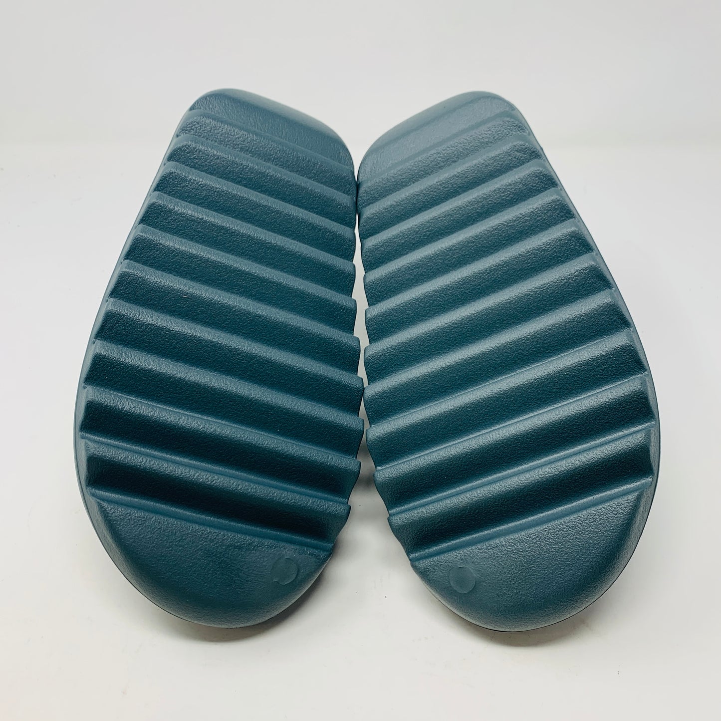 Yeezy Slide Slate Marine
