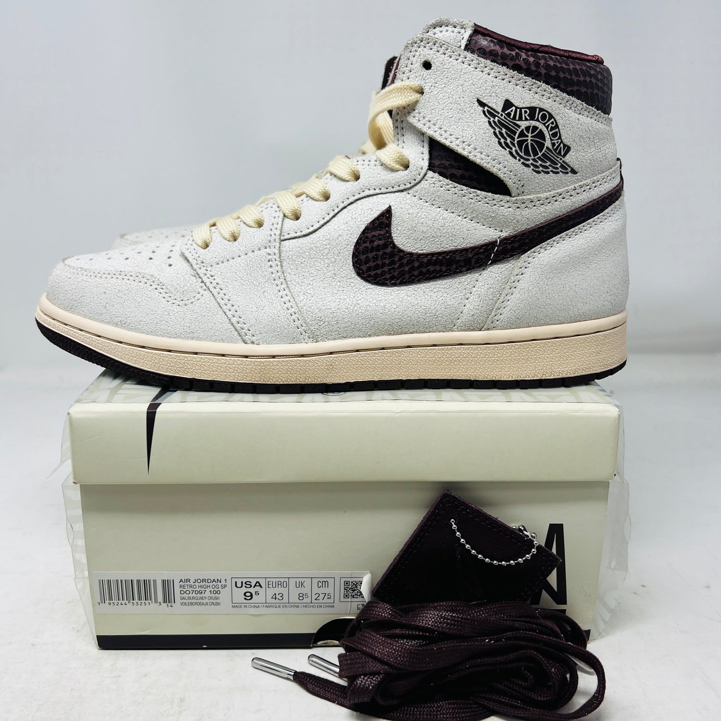 Jordan 1 Retro High OG A Ma Maniére