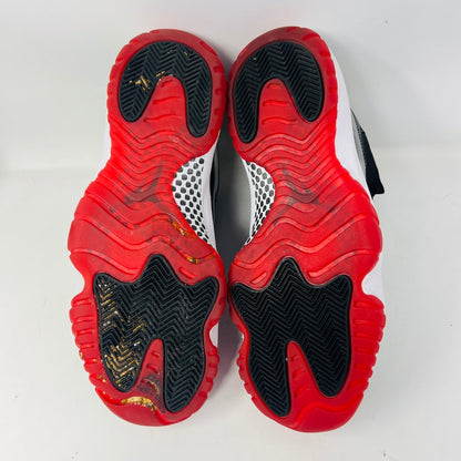 Jordan 11 Retro Playoffs Bred (2019)