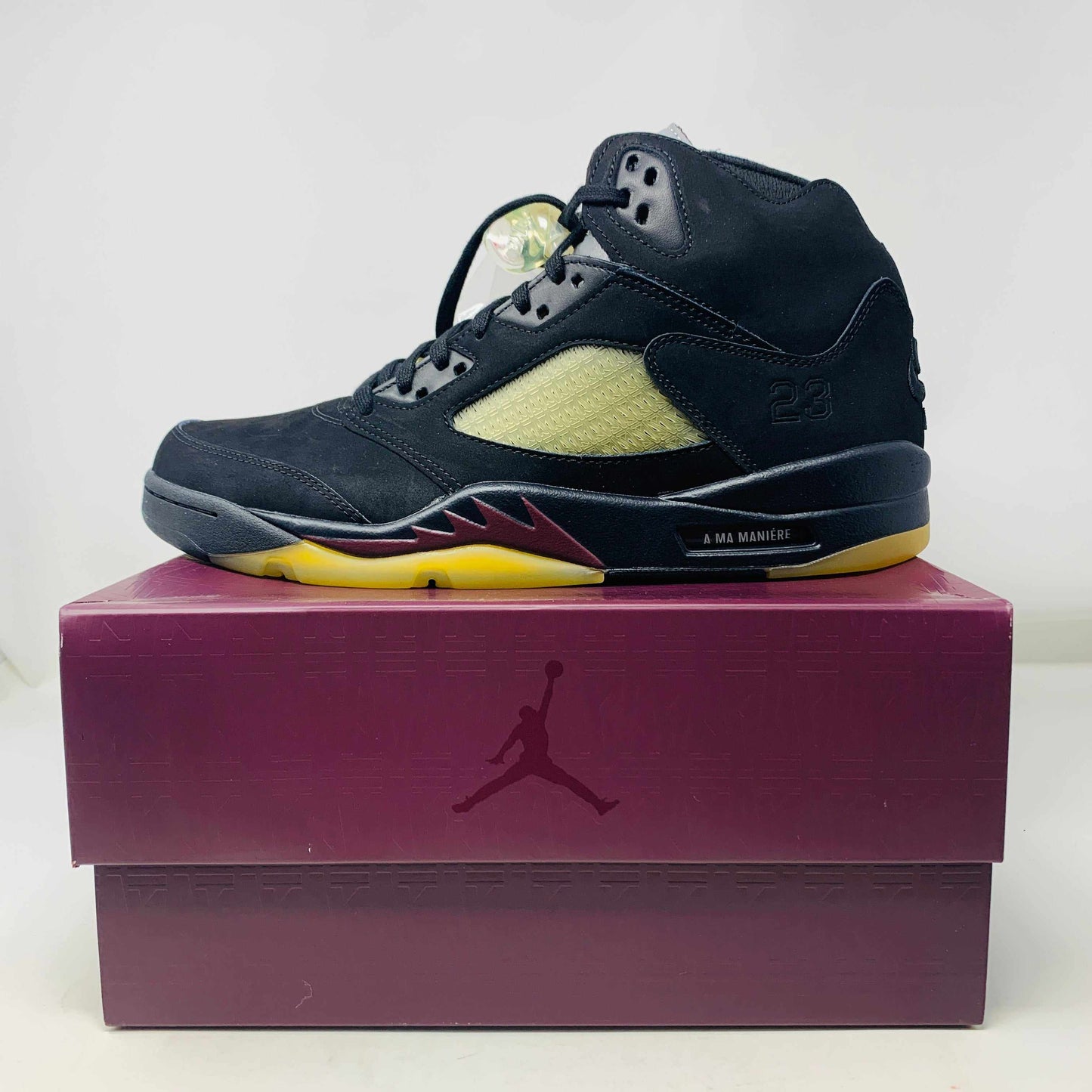 Jordan 5 Retro A Ma Maniére Dusk sneakers brand new with creme laces 2023
