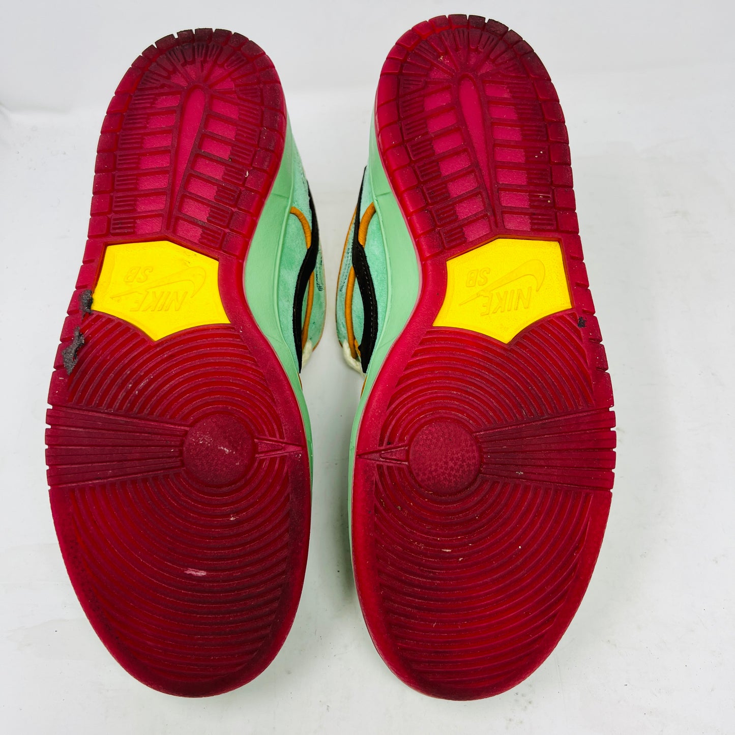 Nike SB Dunk Low Rodeo Tourmaline