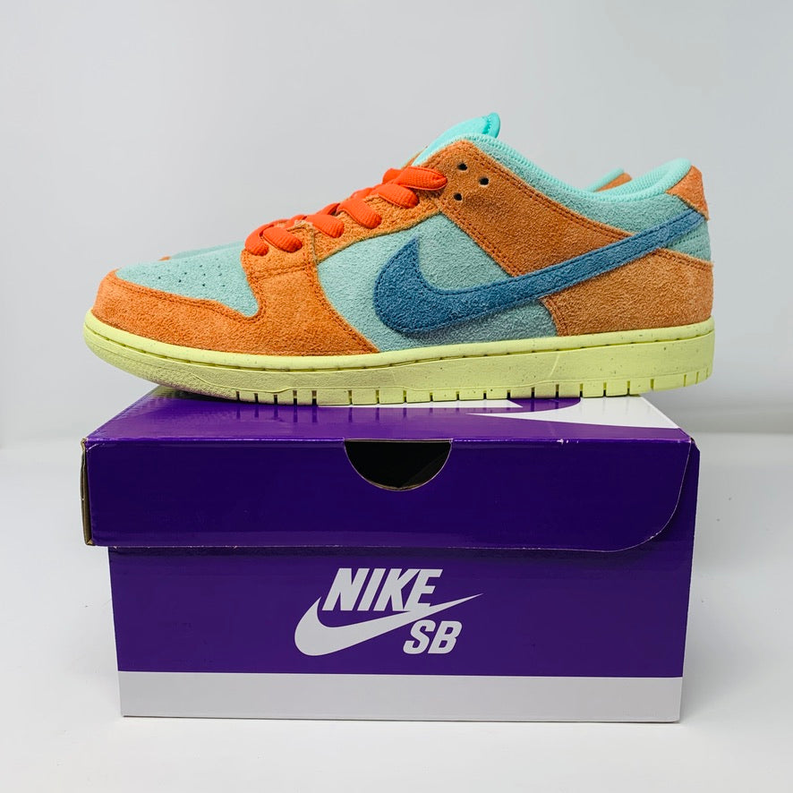 Nike SB Dunk Low Orange Emerald Rise