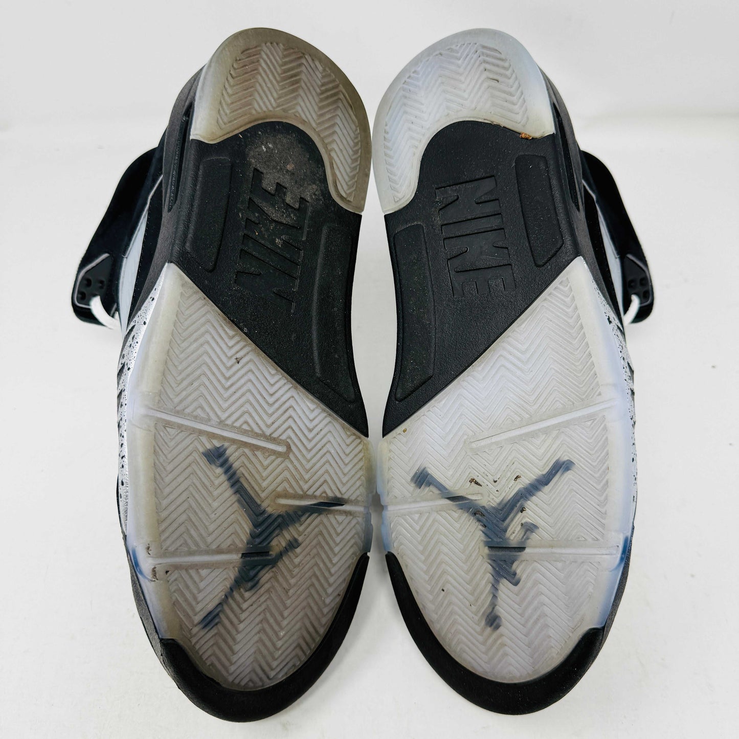 Jordan 5 Retro OG Black Metallic Reimagined