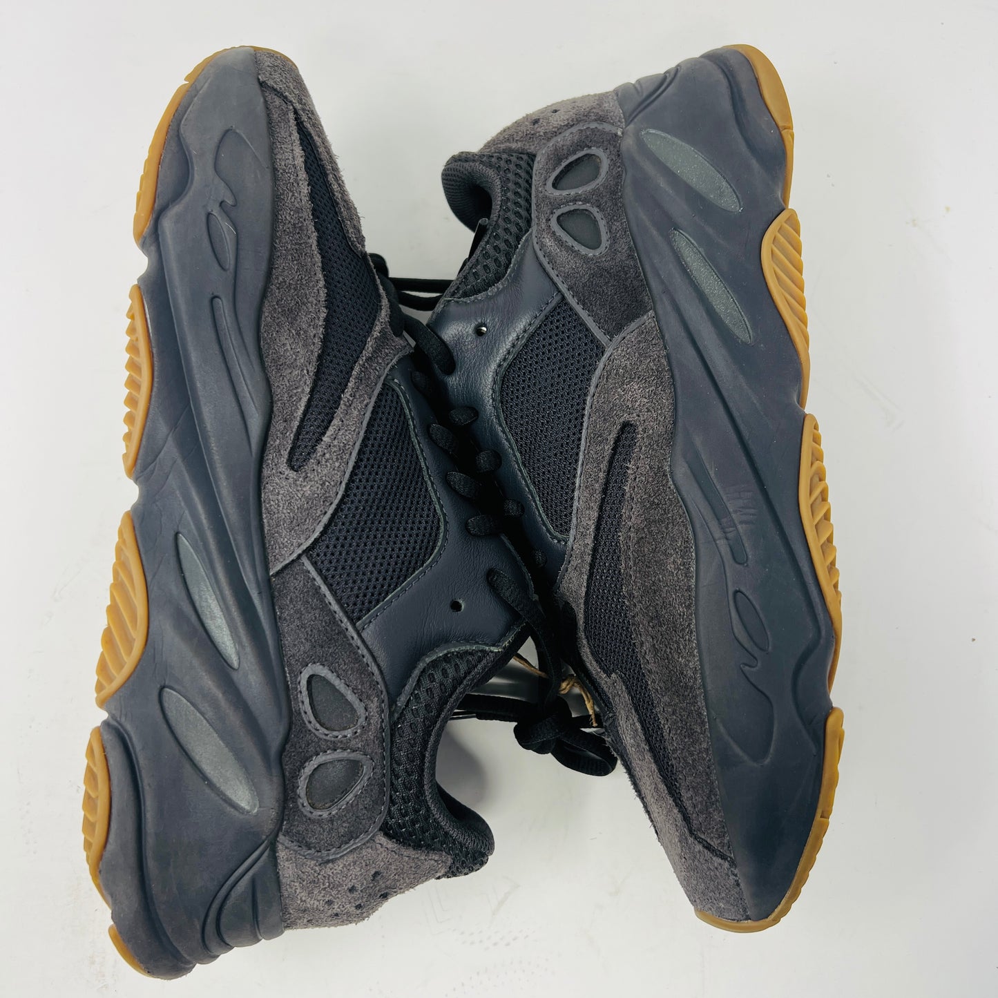 adidas Yeezy Boost 700 Utility Black