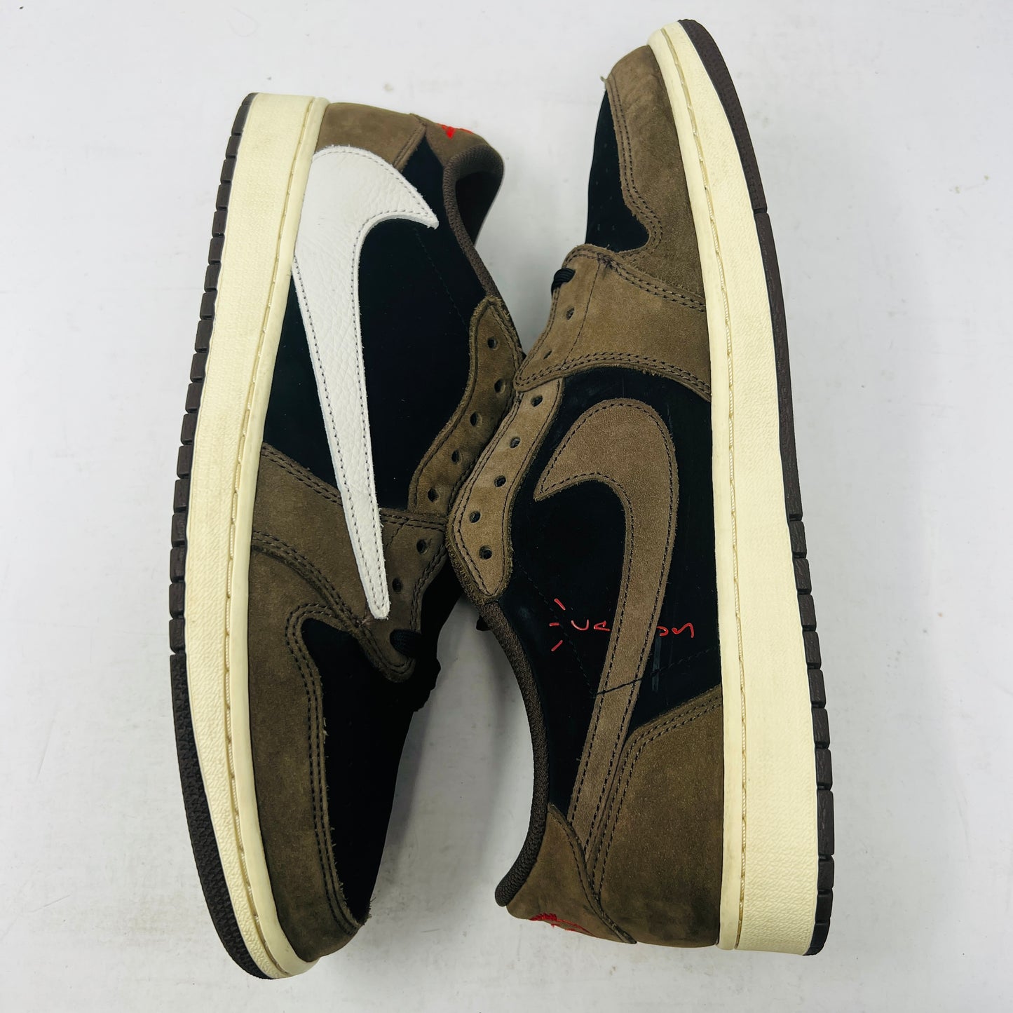 Jordan 1 Retro Low OG SP Travis Scott Mocha