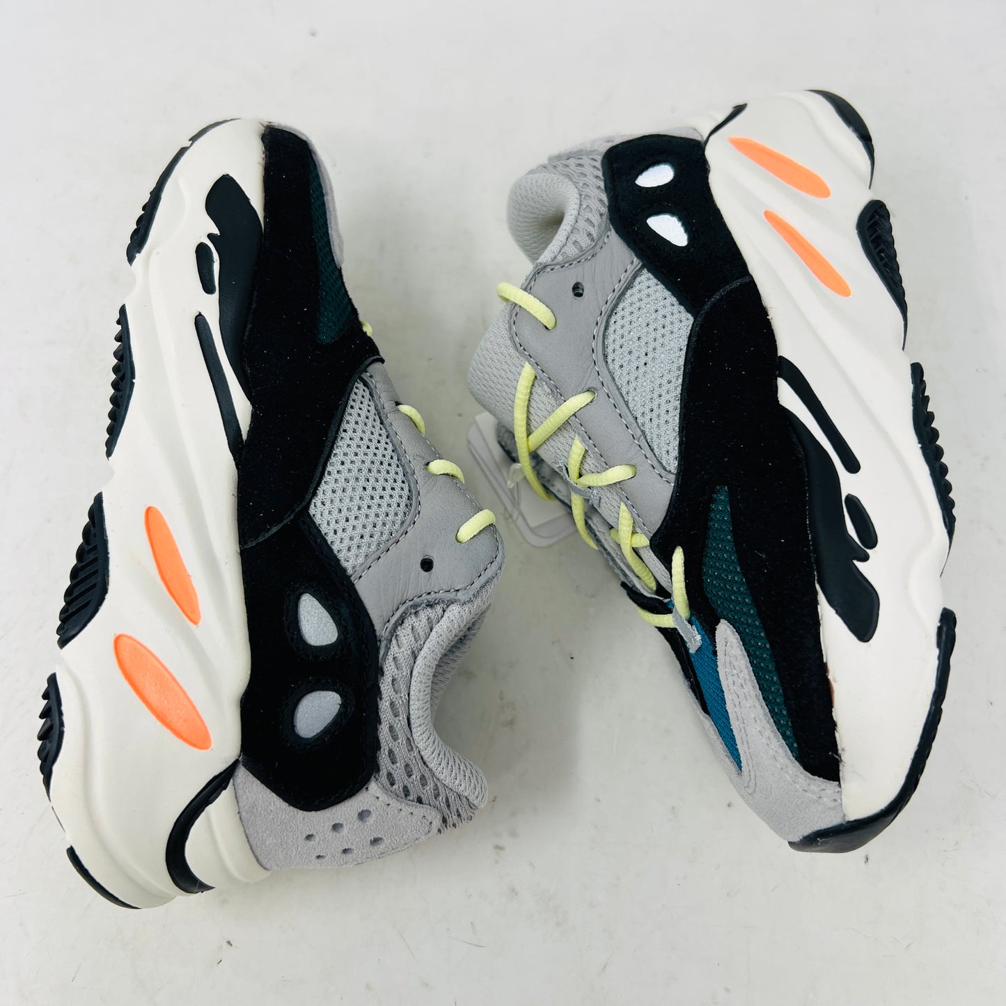 adidas Yeezy Boost 700 Wave Runner (Infants)