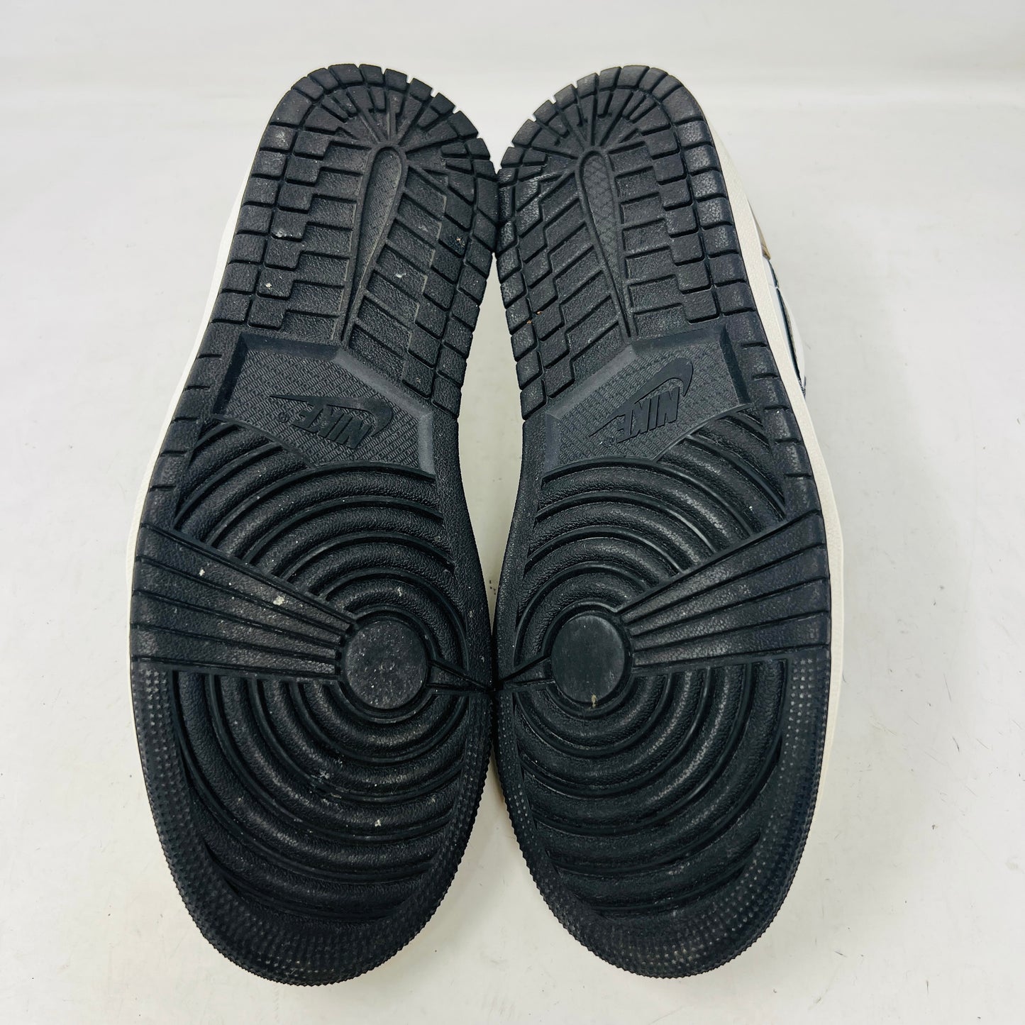 Jordan 1 Retro Low OG Mocha