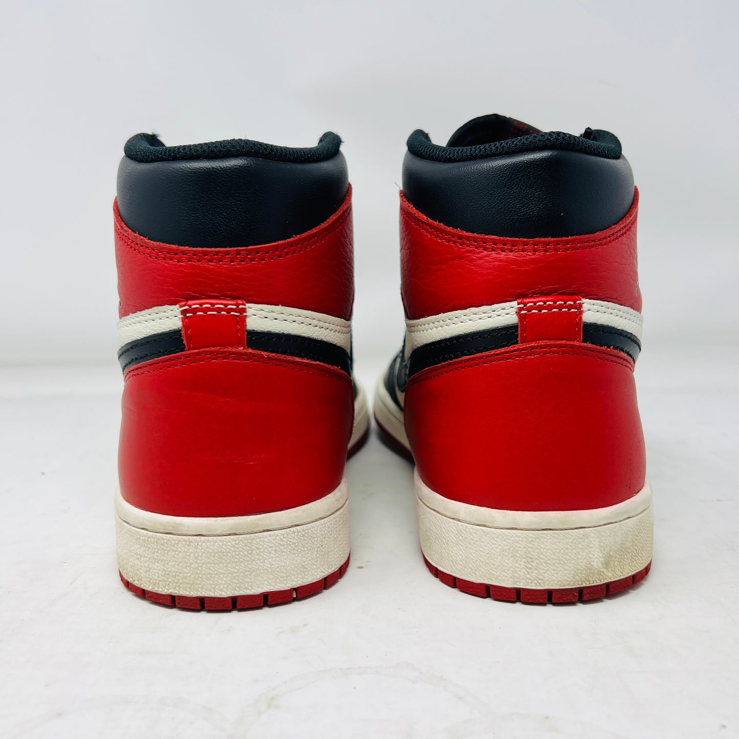 Jordan 1 Retro High Bred Toe