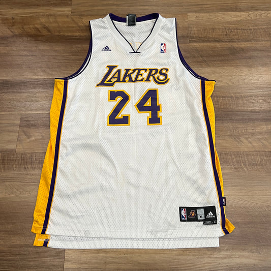 Kobe Bryant White Adidas Swingman Los Angeles Lakers NBA Jersey