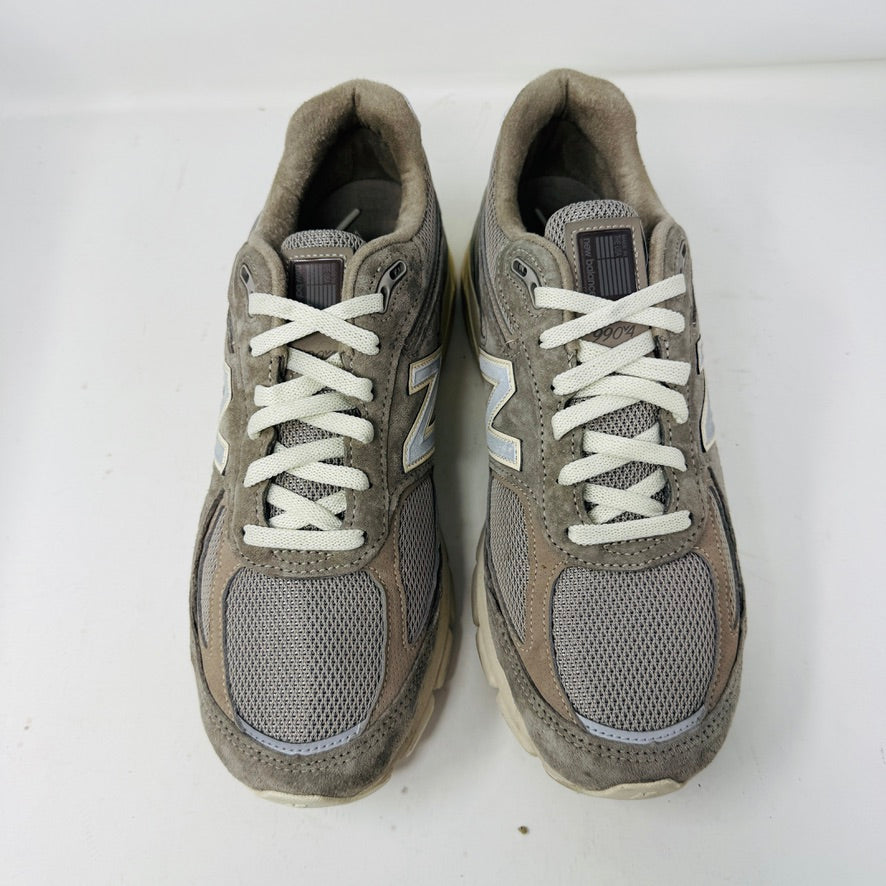 New Balance 990v4 MiUSA Kith 101 Moonrock
