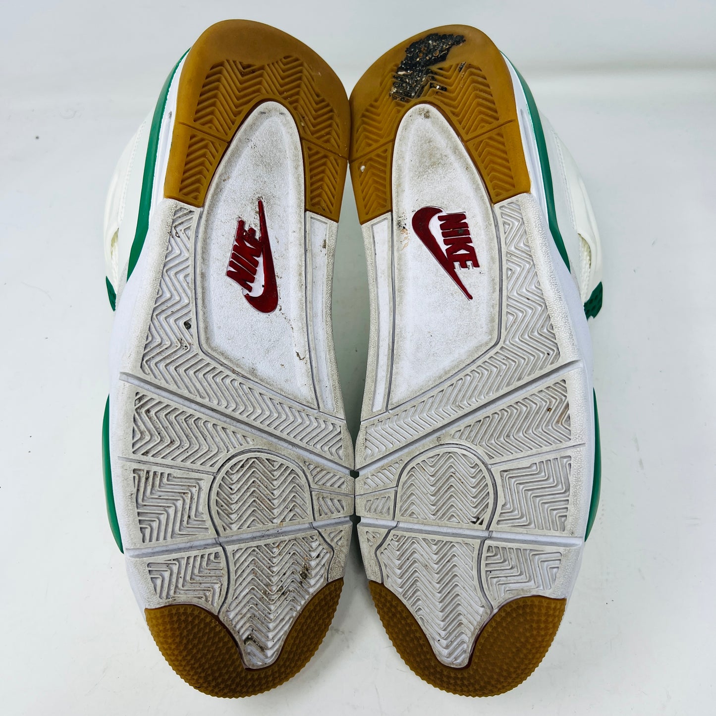 Jordan 4 Retro SB Pine Green
