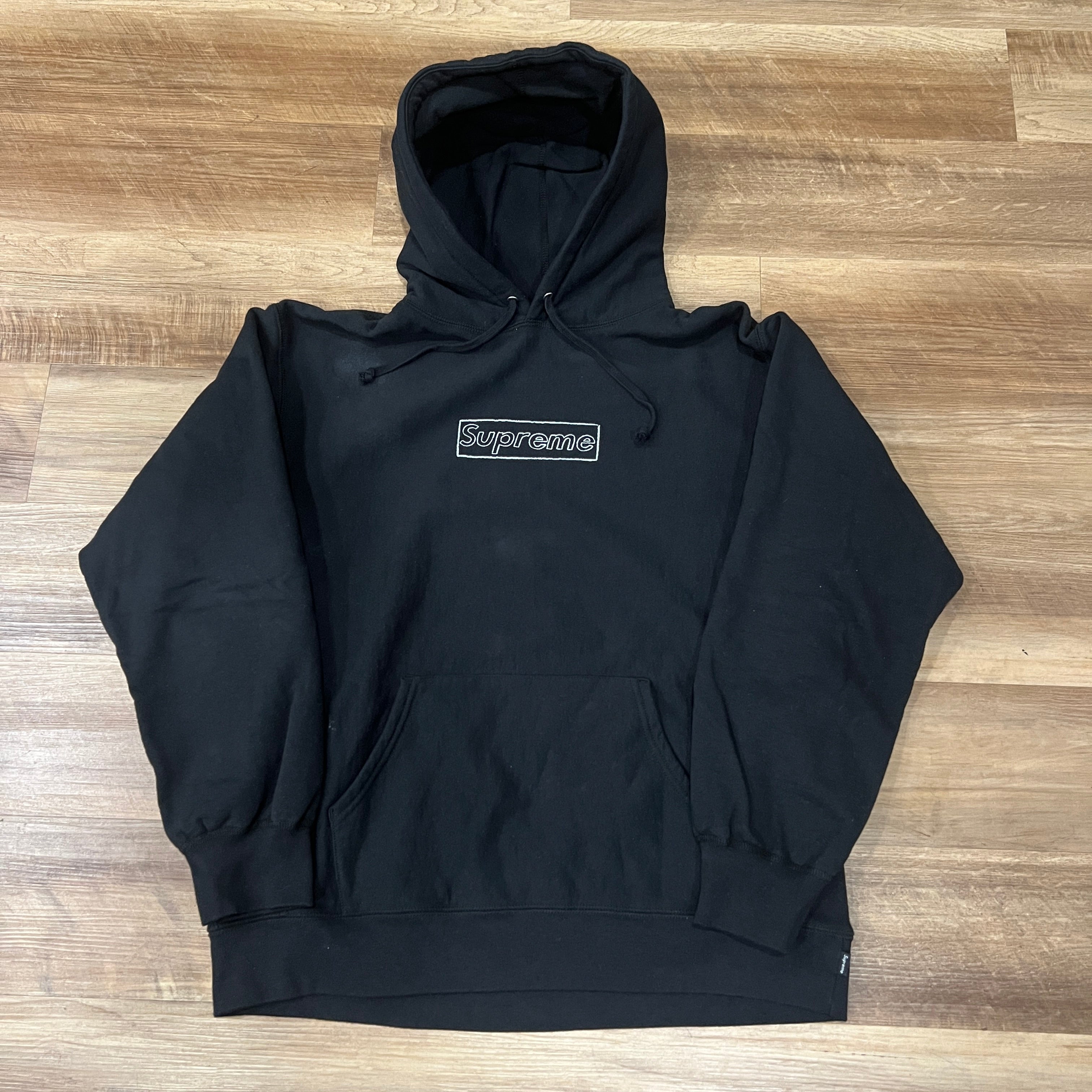 トップス Supreme KAWS ChalkLogo Hooded Sweatshirt 16527961_32617890_600.jpg