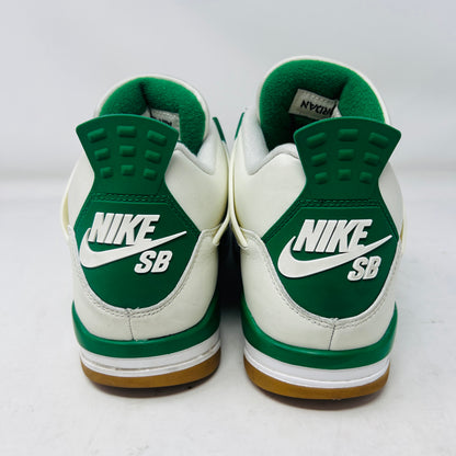 Jordan 4 Retro SB Pine Green