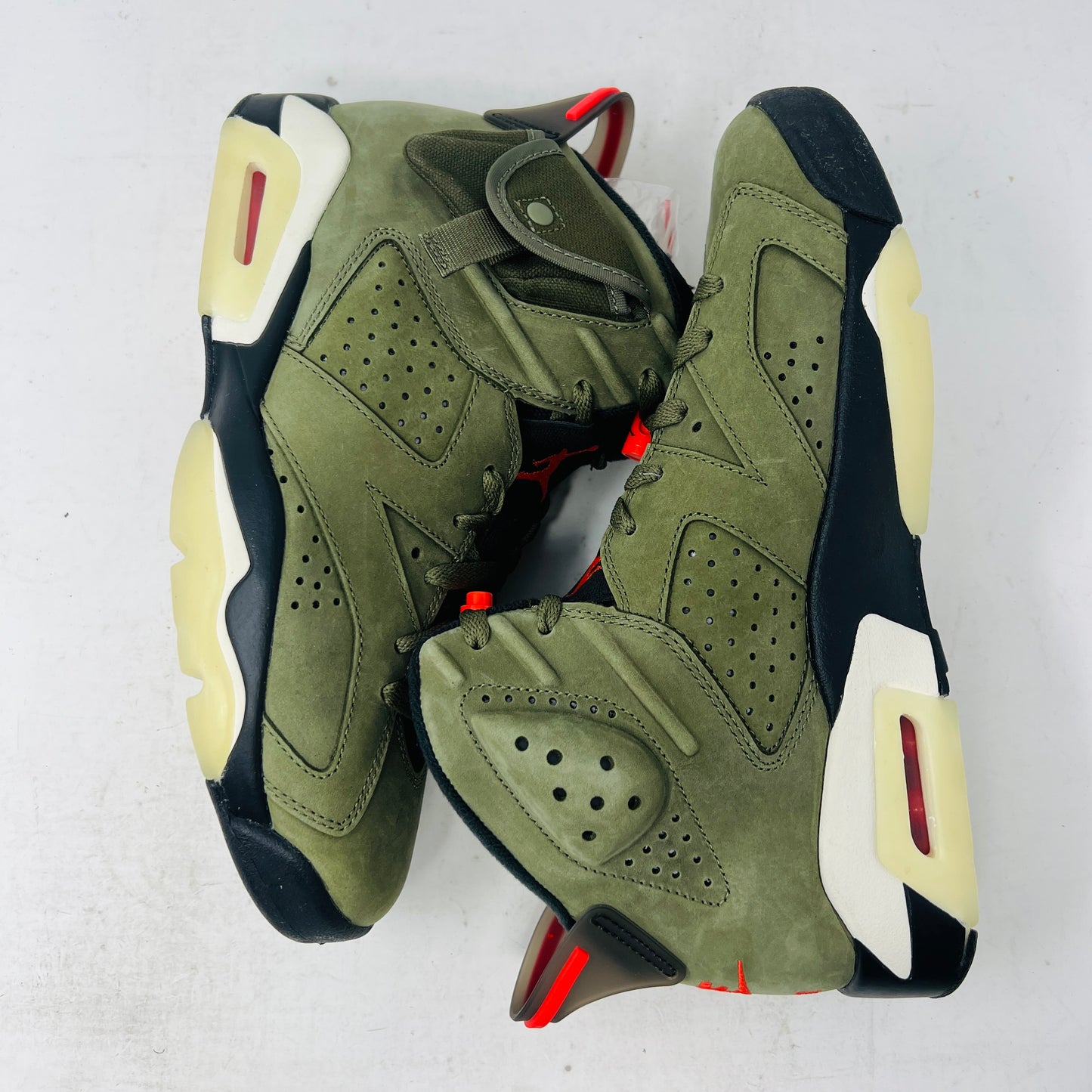 Jordan 6 Retro Travis Scott