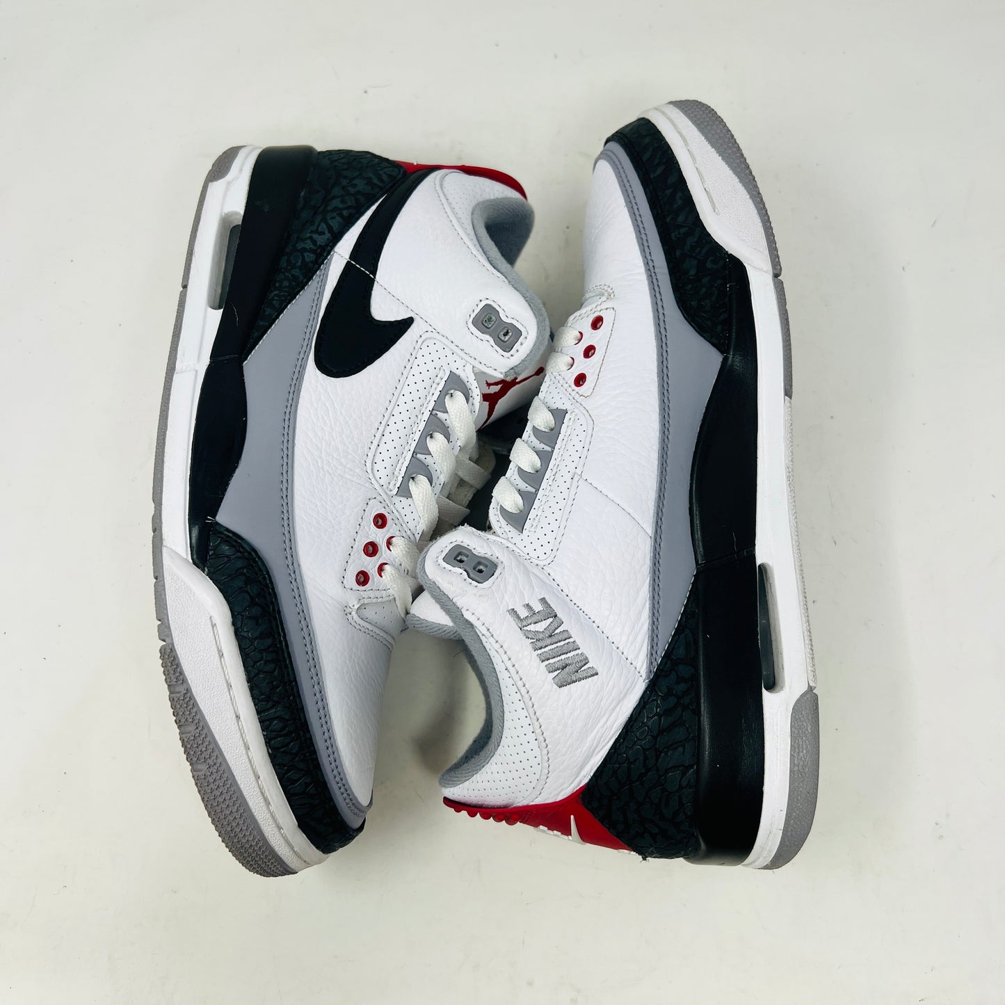 Jordan 3 Retro Tinker Hatfield