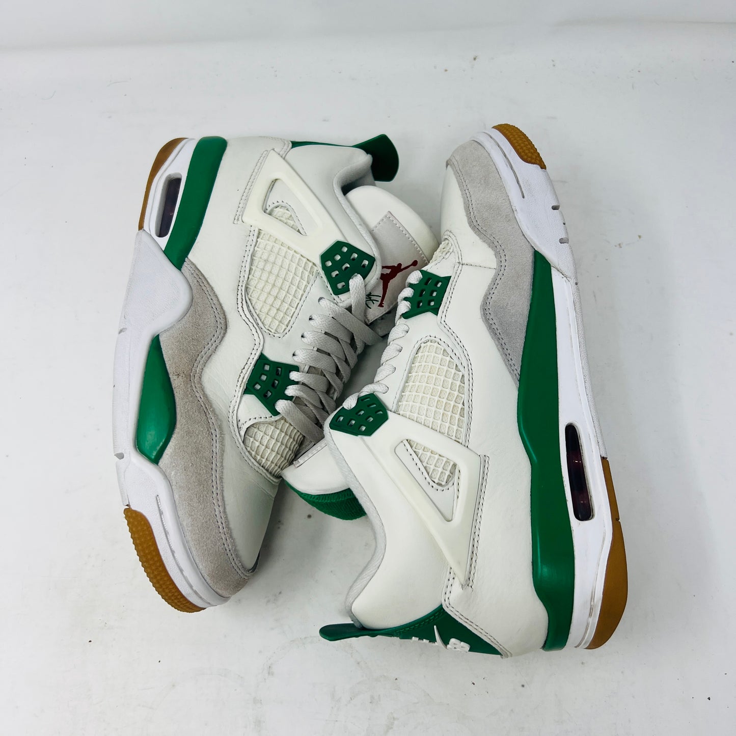 Jordan 4 Retro SB Pine Green