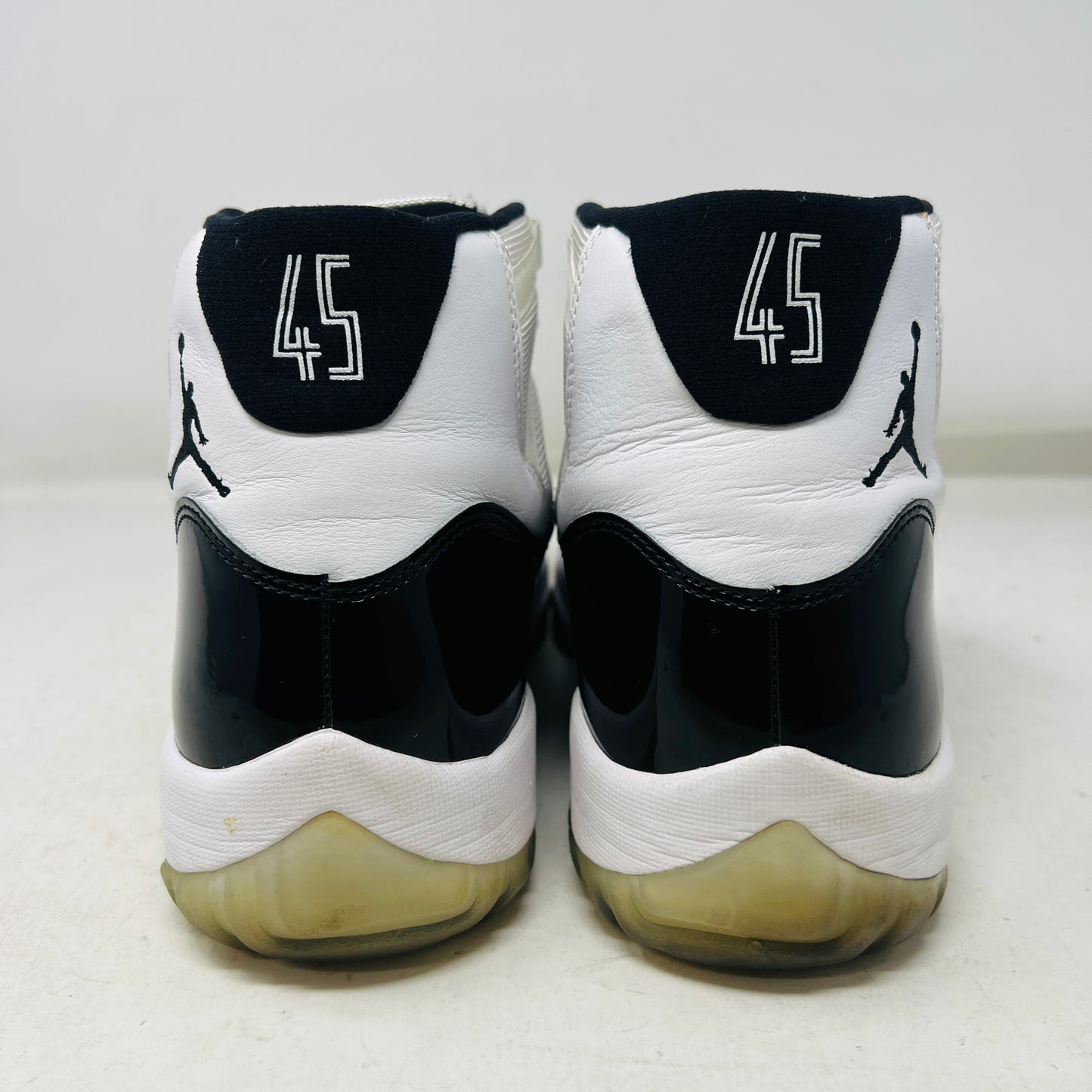 Jordan 11 Retro Concord (2018)