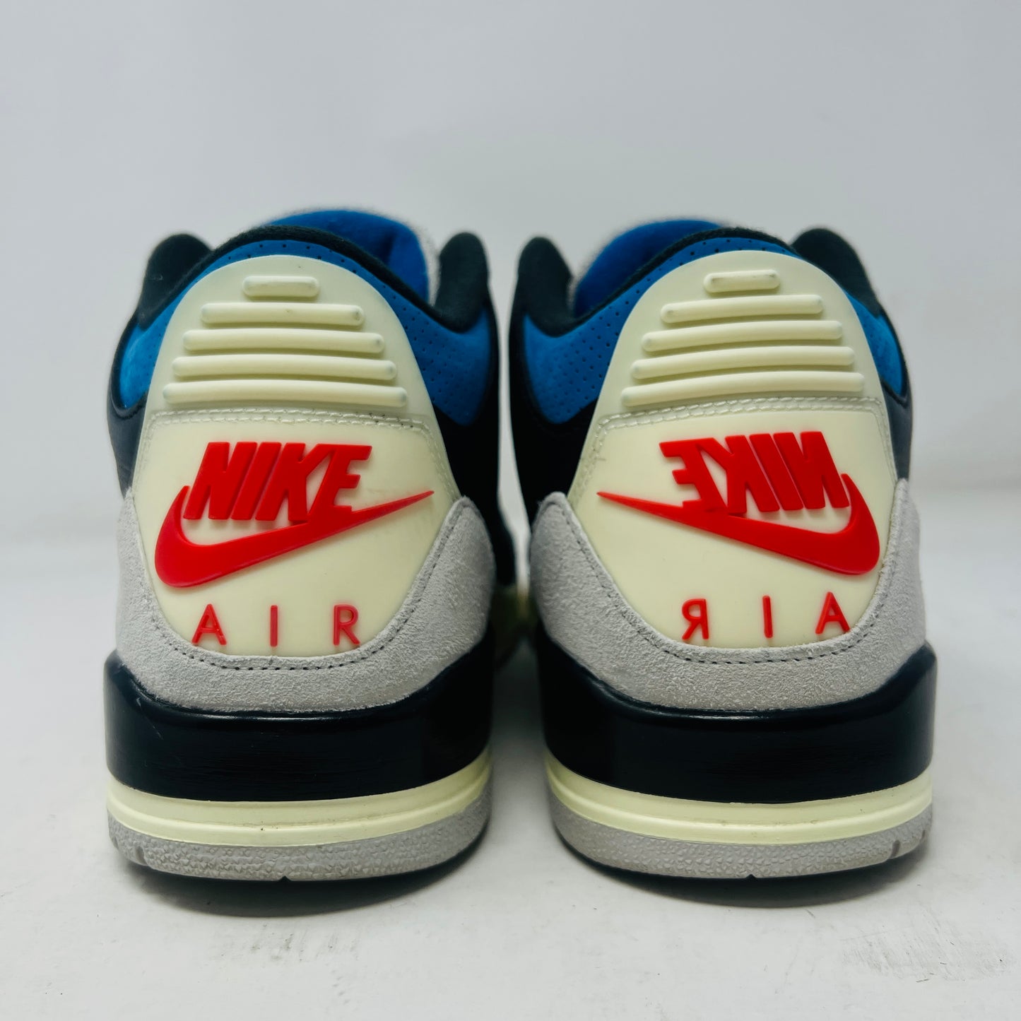 Jordan 3 Retro OG Rare Air
