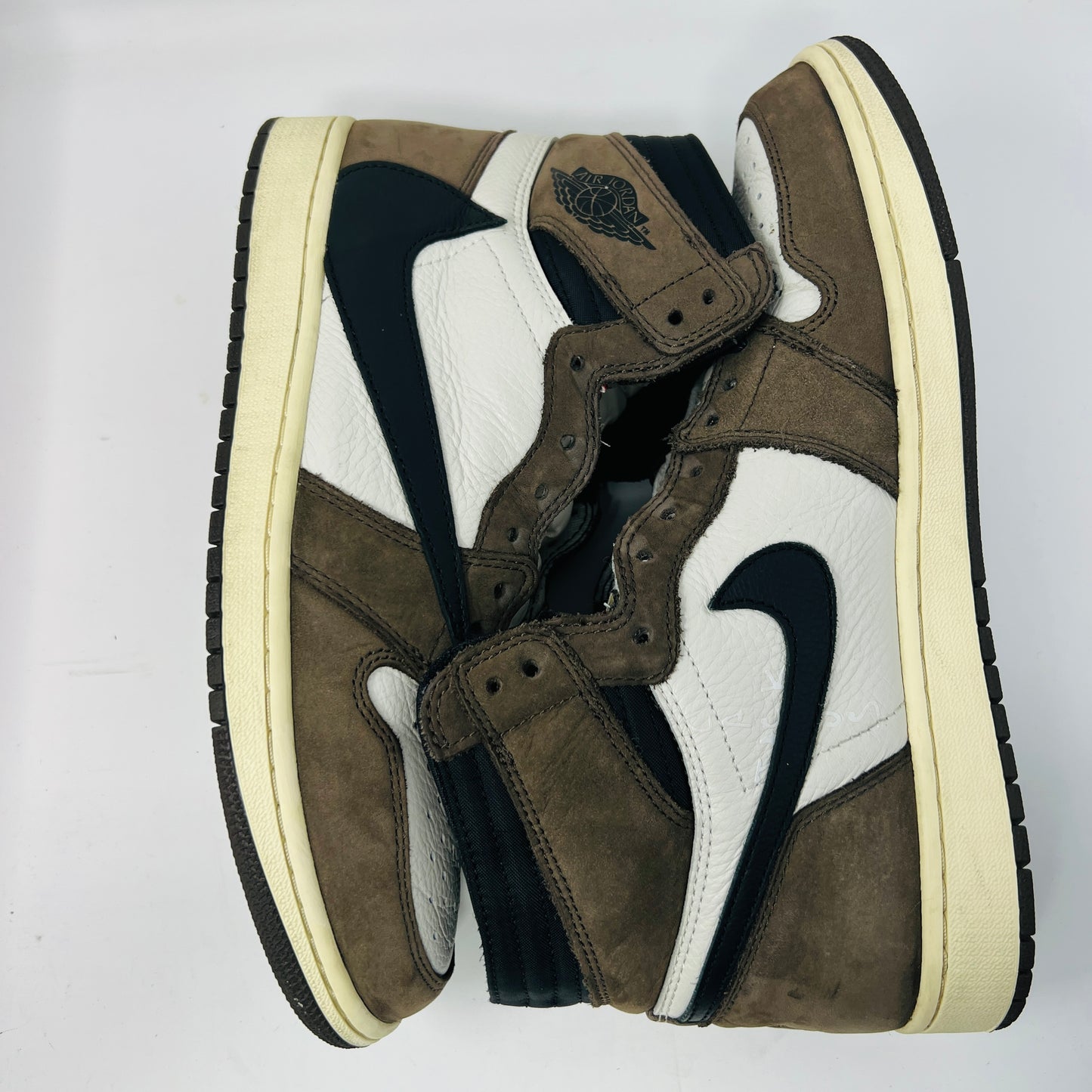 Jordan 1 Retro High OG SP Travis Scott Mocha