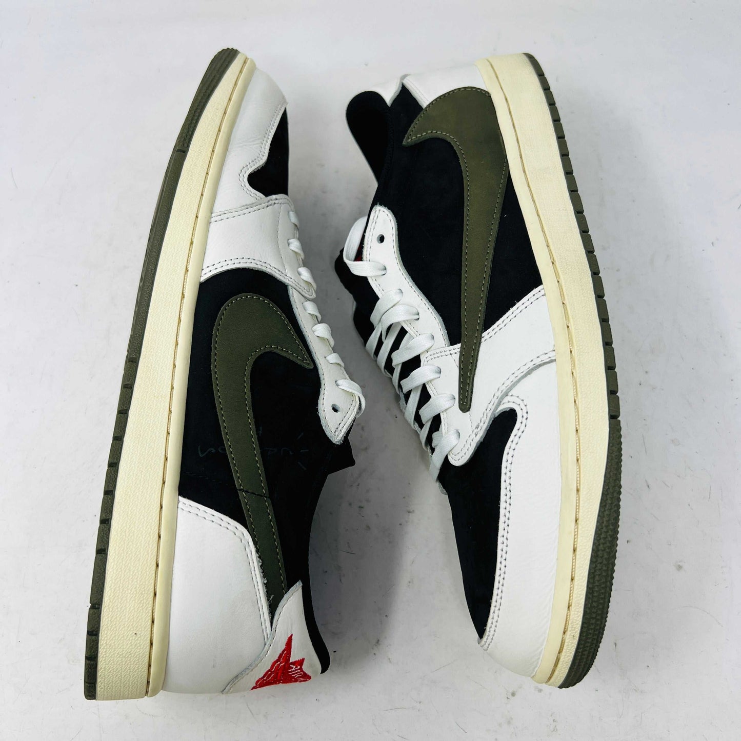 Jordan 1 Retro Low OG SP Travis Scott Olive (Women's)