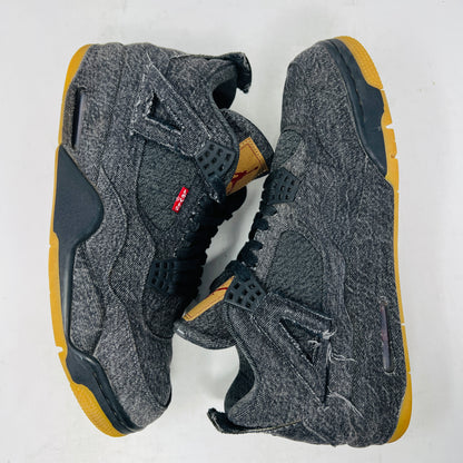 Jordan 4 Retro Levi's Black (Levi's Tag)