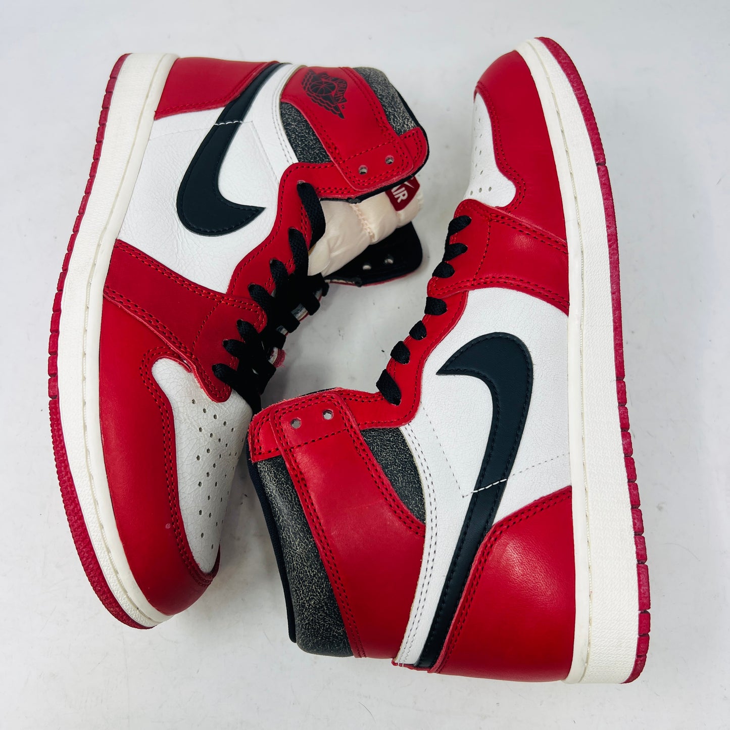 Jordan 1 Retro High OG Chicago Lost and Found