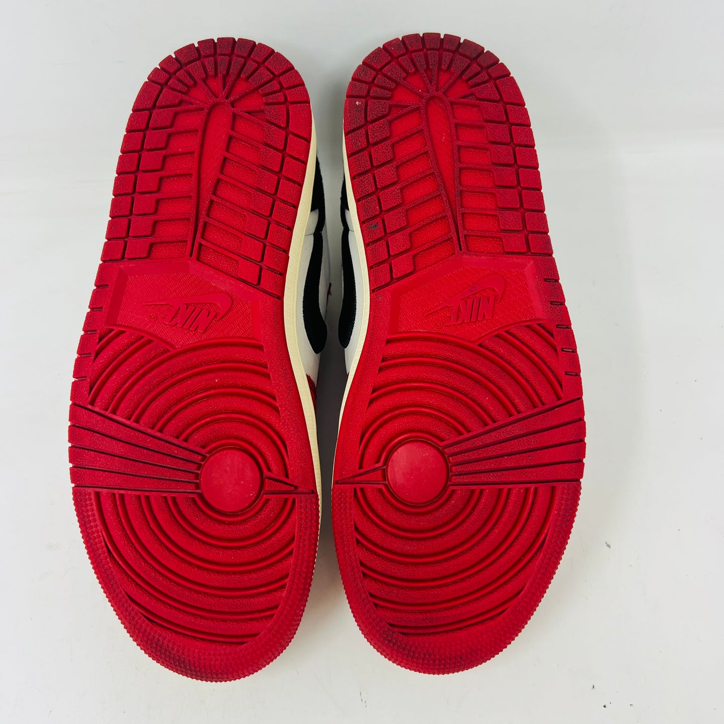 Jordan 1 Retro Low OG Trophy Room Rookie Card Away