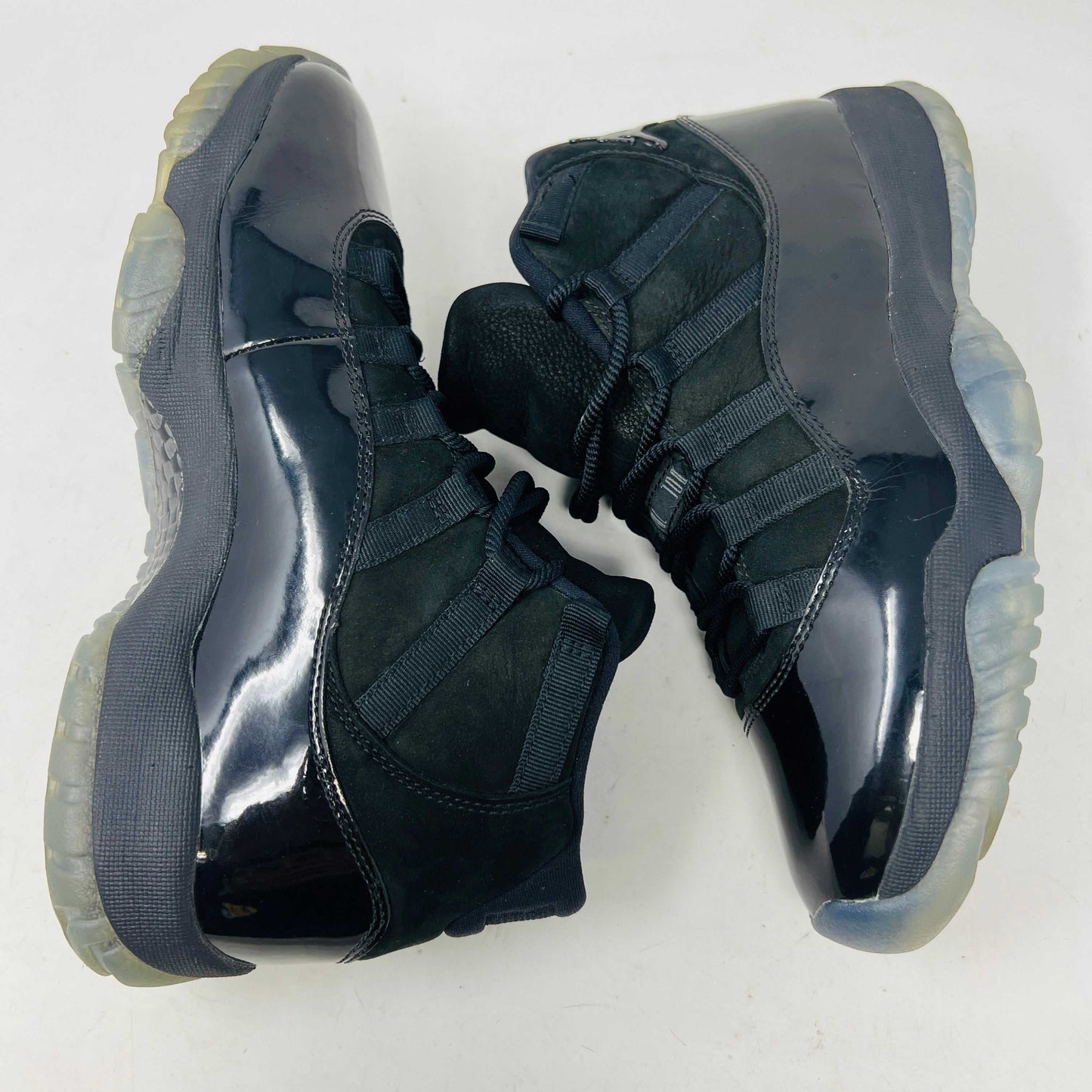 Jordan 11 Retro Cap and Gown