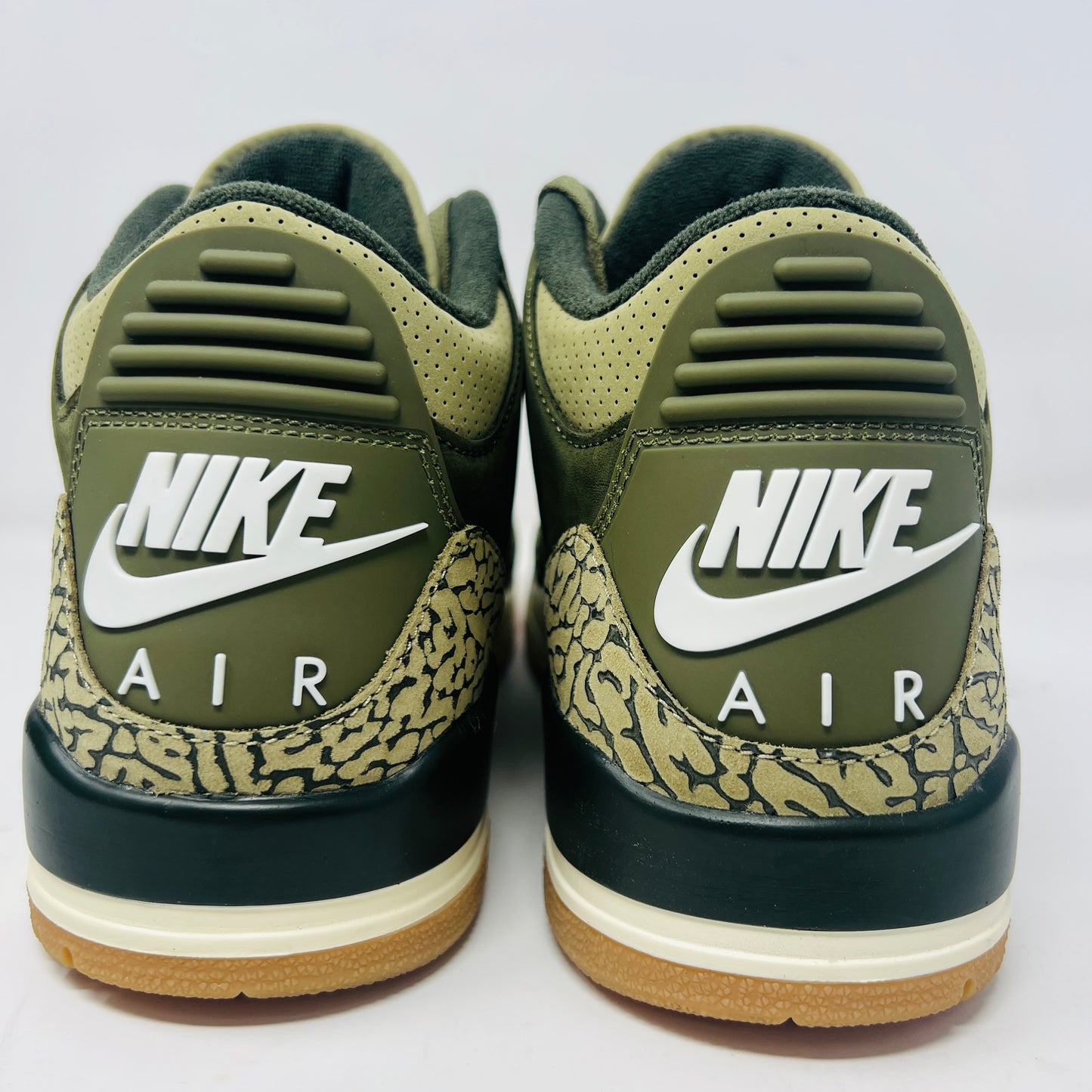 Jordan 3 Retro Family Affair