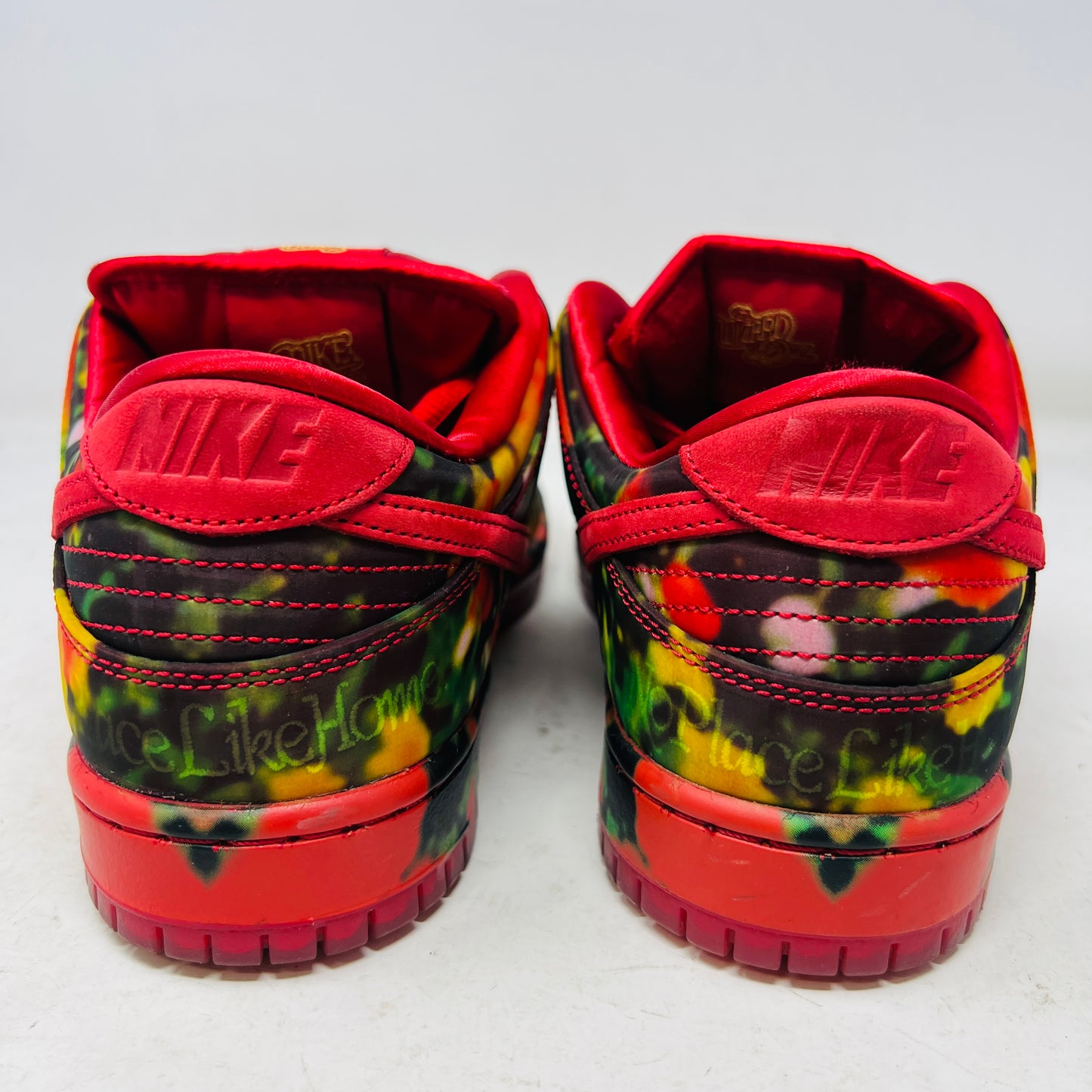 Nike SB Dunk Low The Wizard of Oz Poppy Field