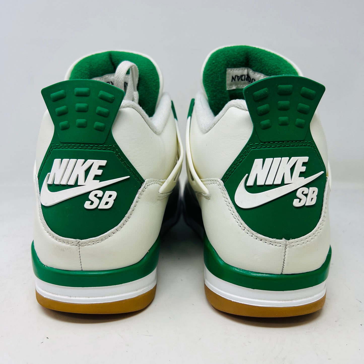 Jordan 4 Retro SB Pine Green