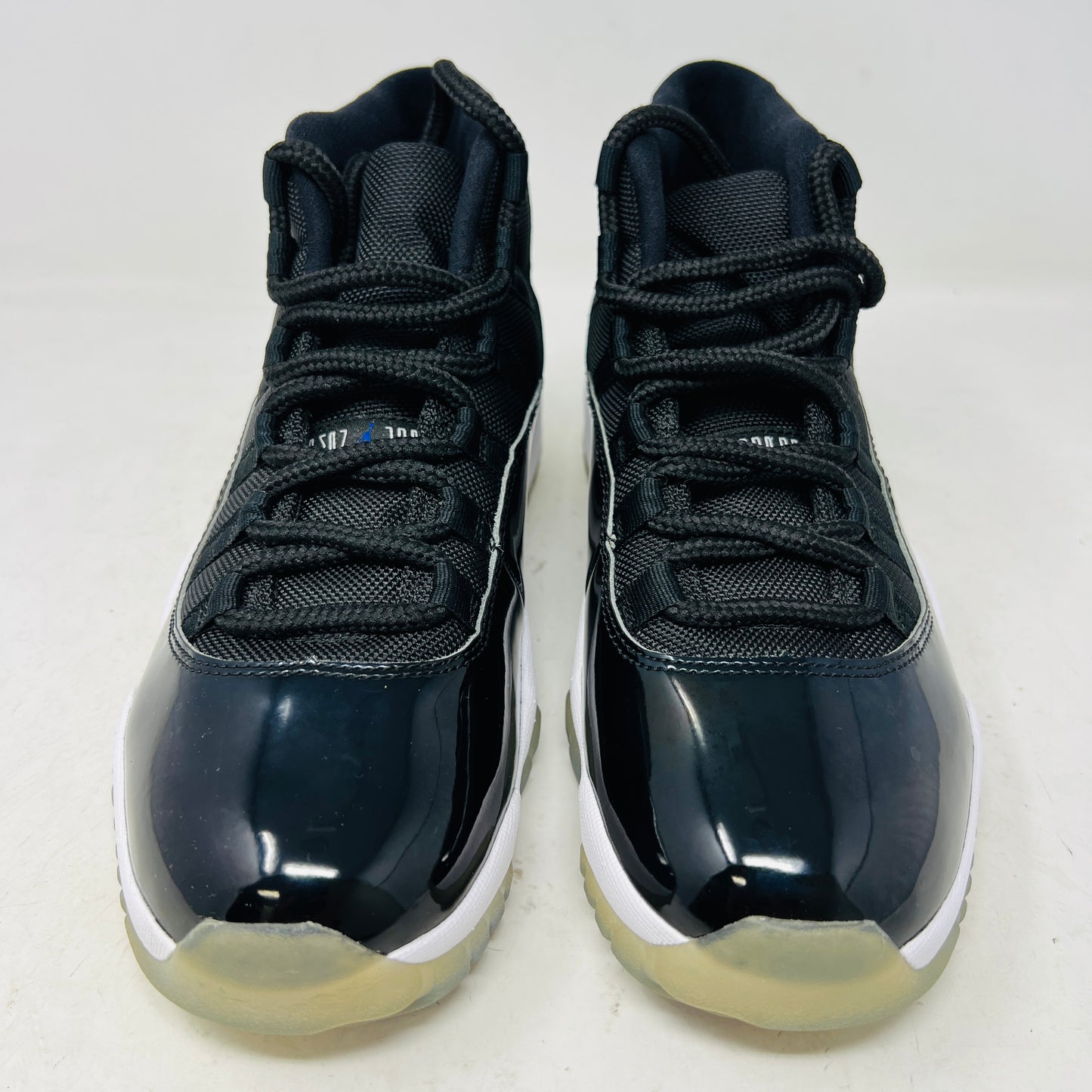 Jordan 11 Retro Space Jam (2016)