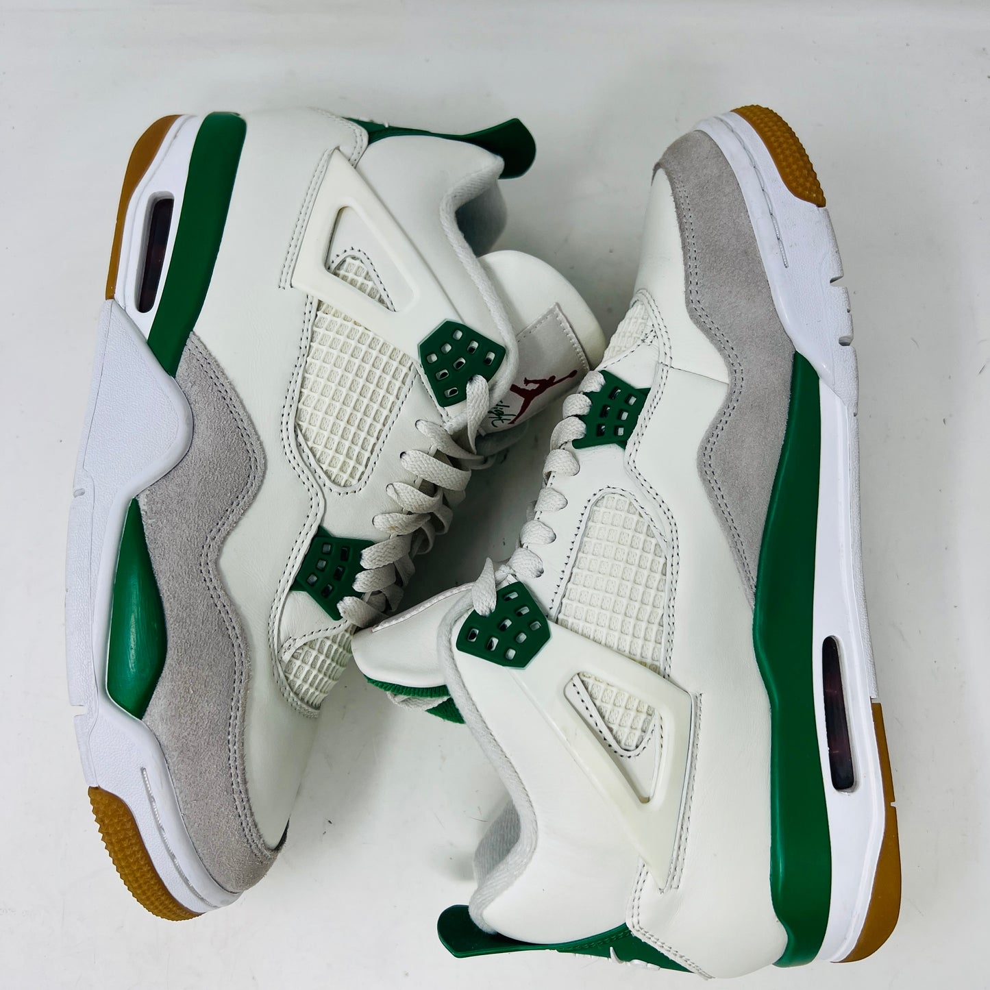 Jordan 4 Retro SB Pine Green