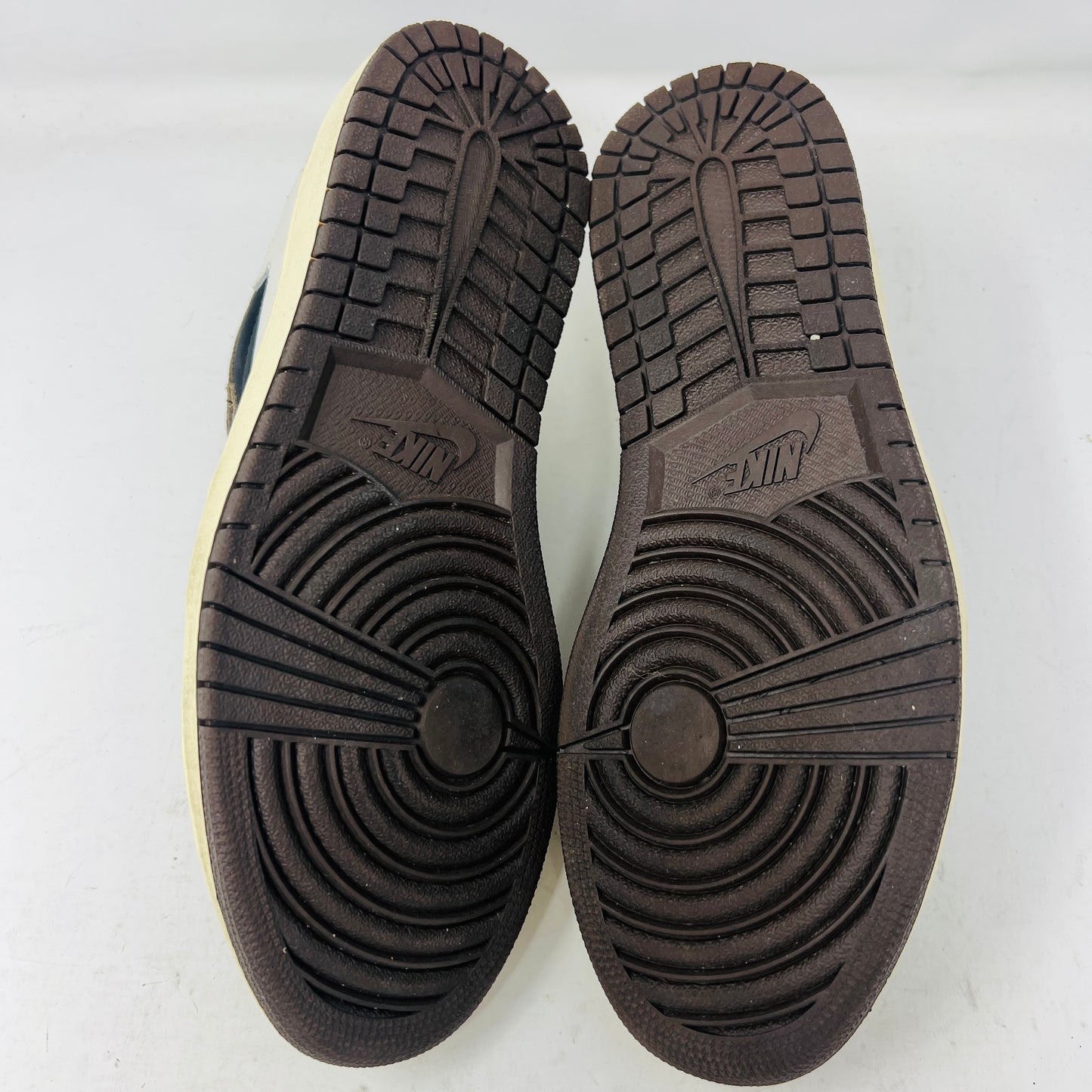 Jordan 1 Retro Low OG SP Travis Scott Mocha