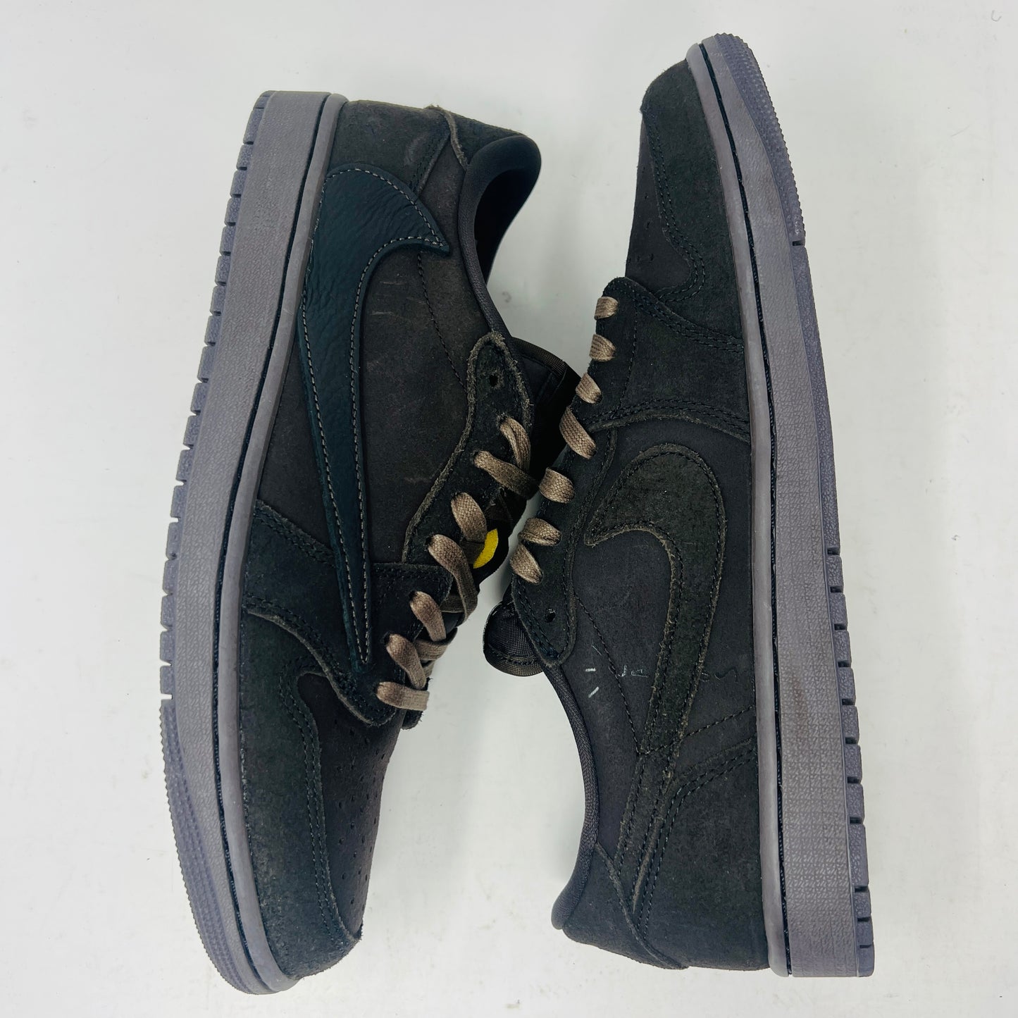 Jordan 1 Retro Low OG SP Travis Scott Velvet Brown
