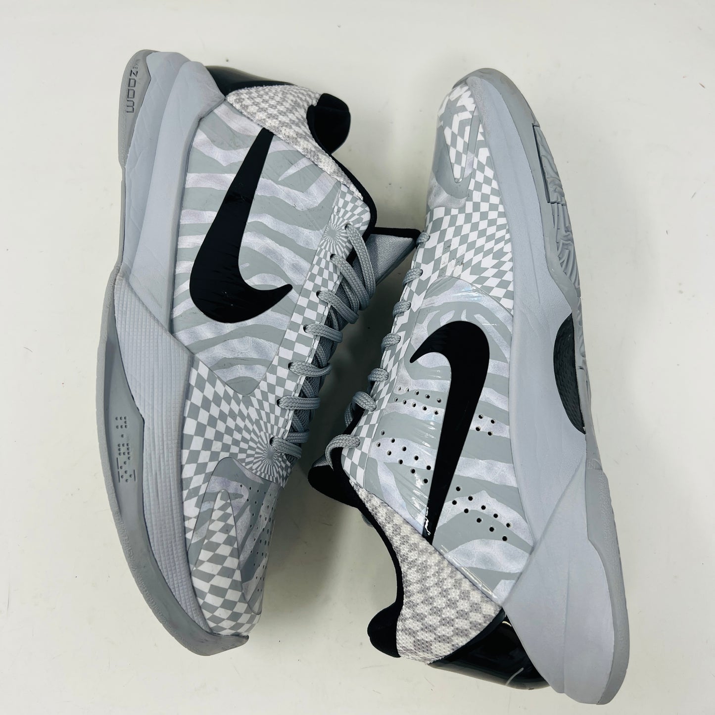 Nike Kobe 5 Protro Zebra PE