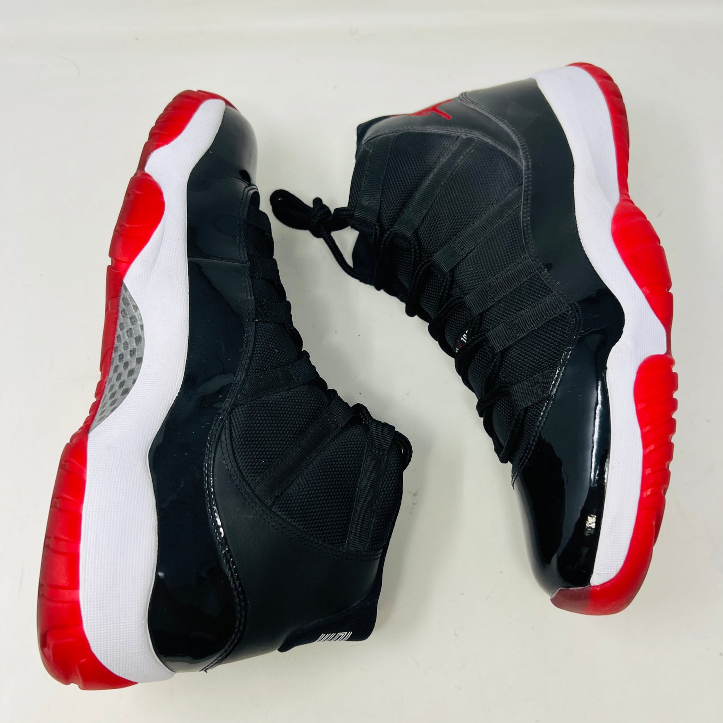 Jordan 11 Retro Playoffs (2012)