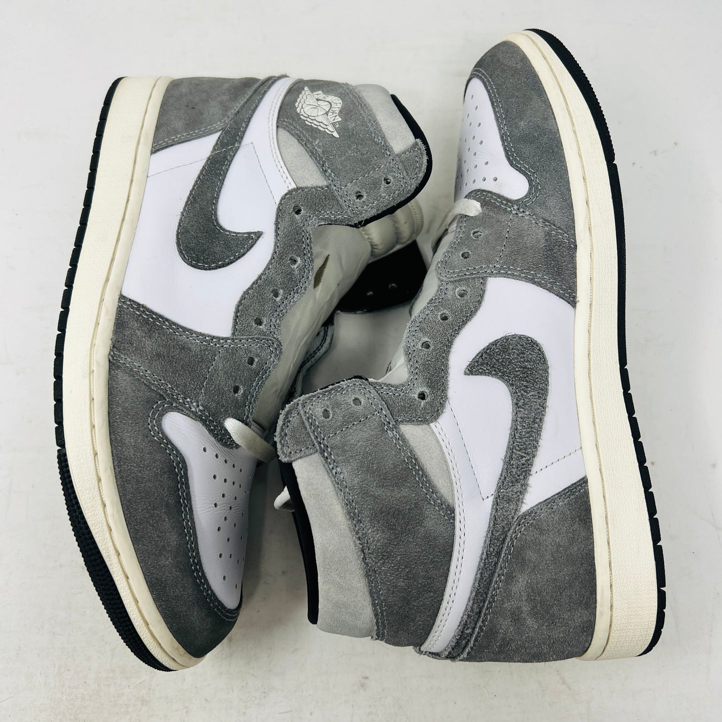 Jordan 1 Retro High OG Washed Black