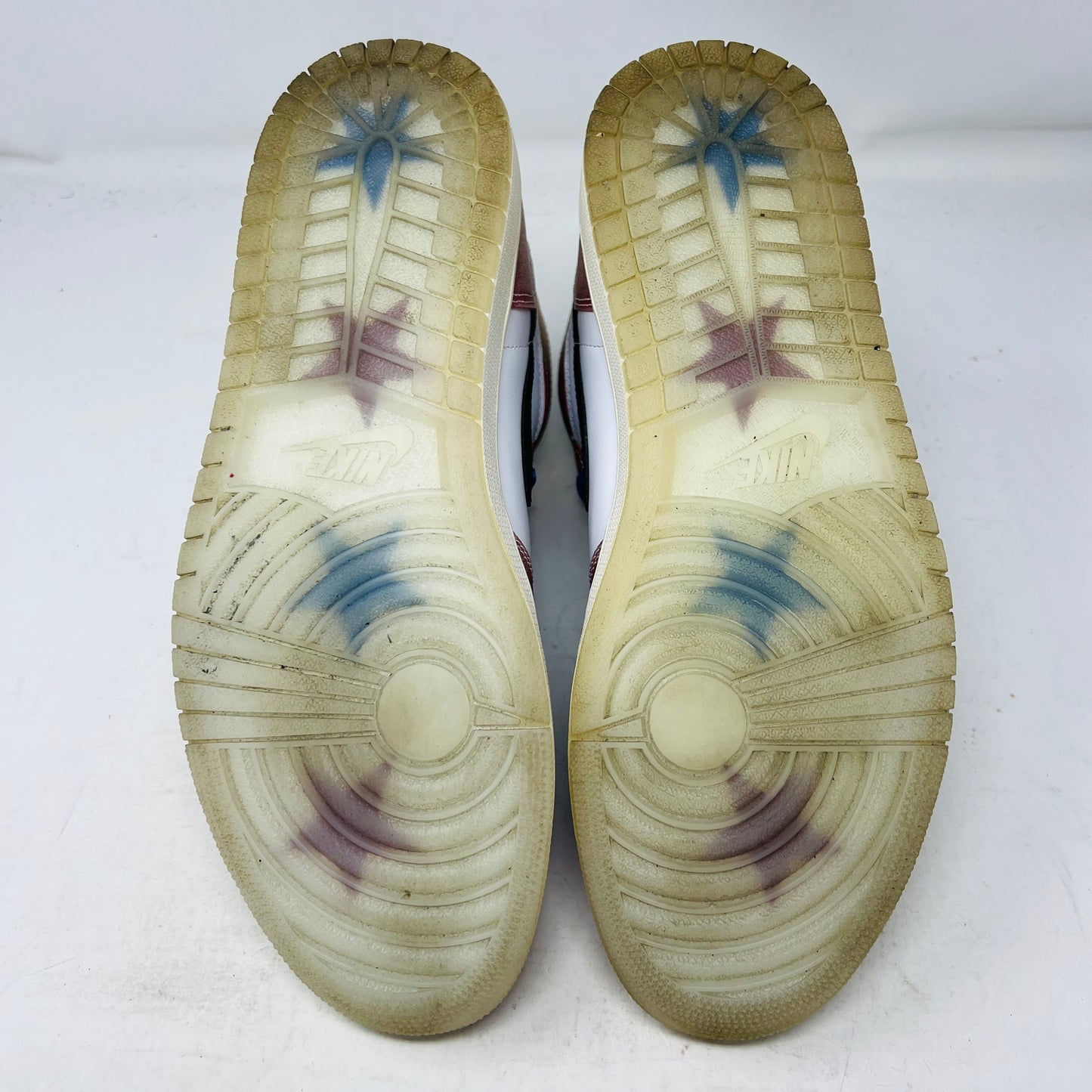 Jordan 1 Retro High Trophy Room Chicago (Friends and Family) (W/ Blue Laces)