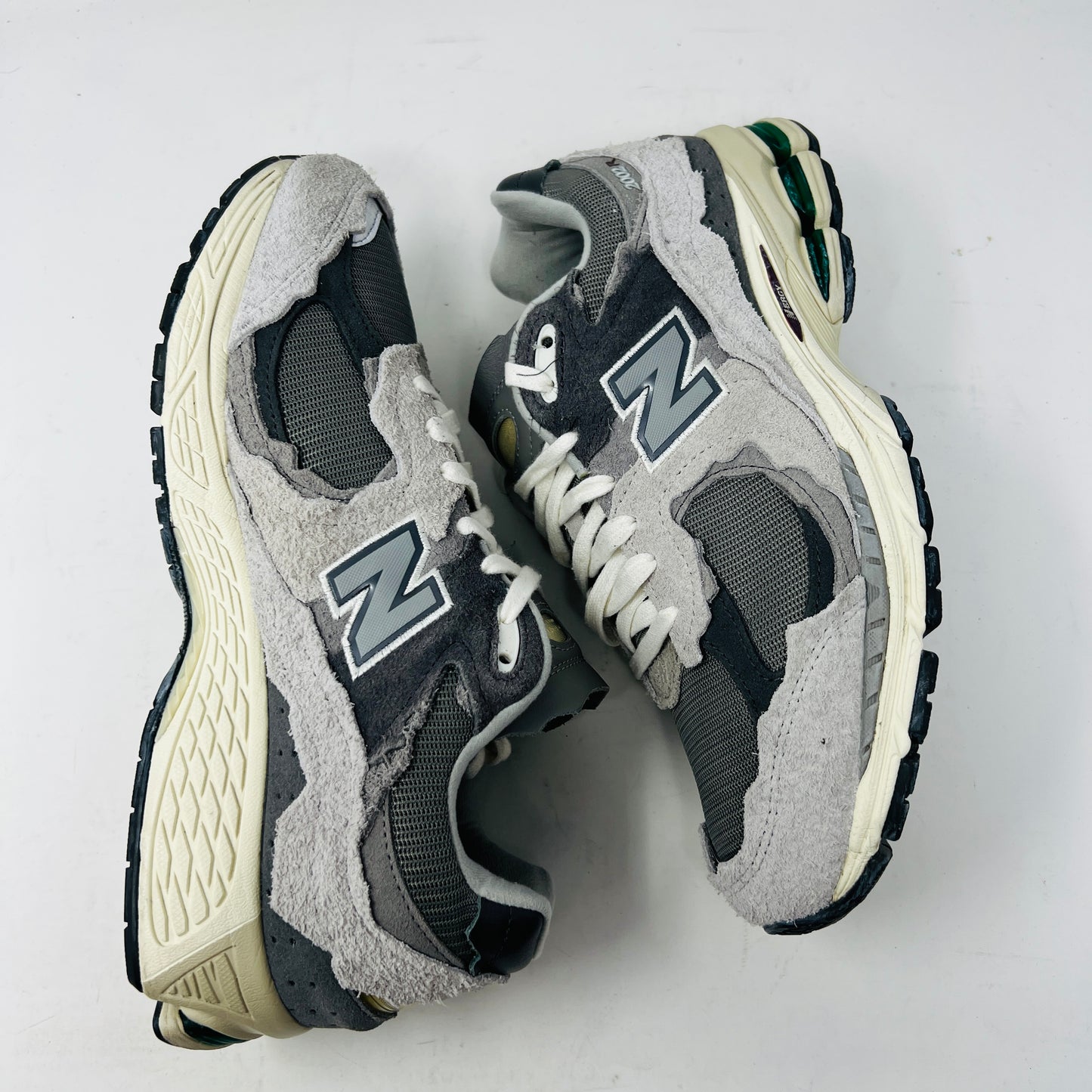 New Balance 2002R Protection Pack Rain Cloud