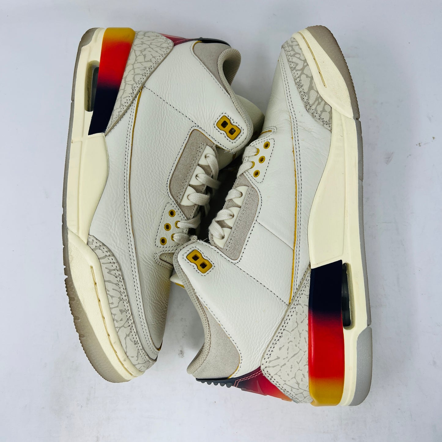 Jordan 3 Retro SP J Balvin Medellín Sunset